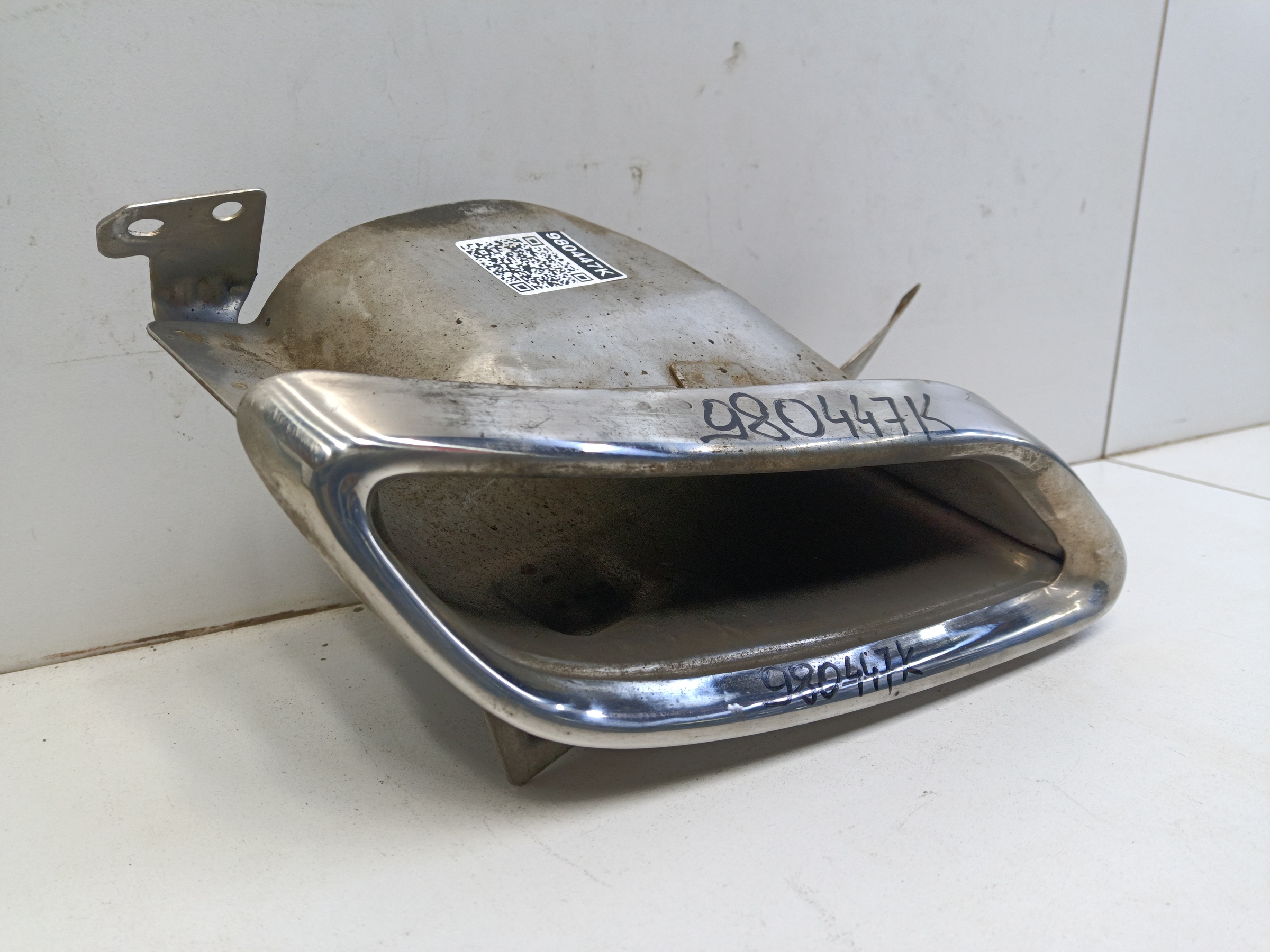 Насадка глушителя правая Geely Atlas Pro