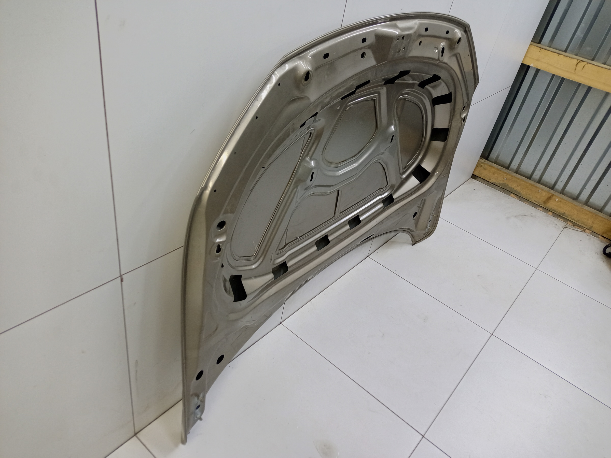 Капот Volkswagen Polo 6 Liftback