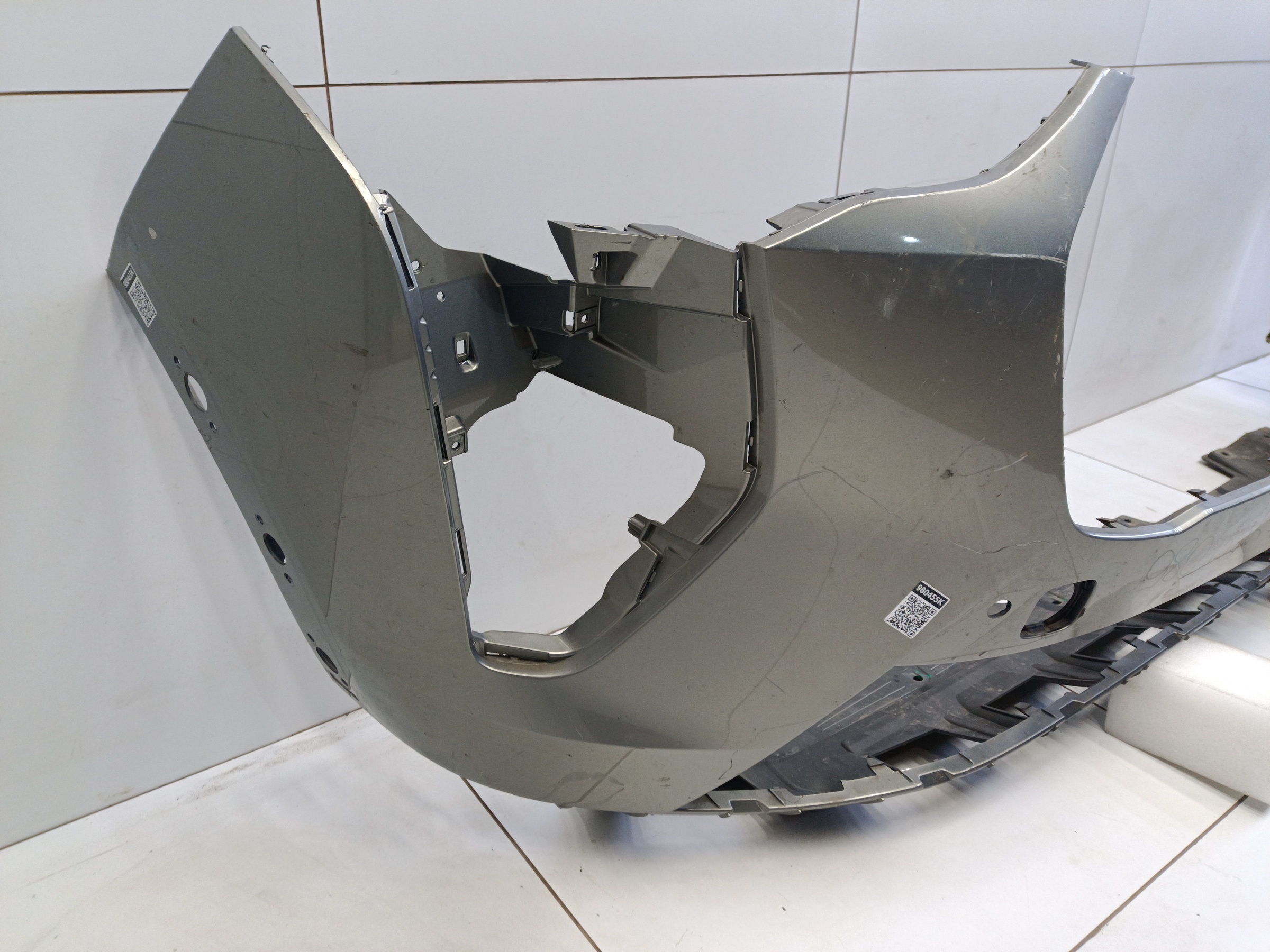 Бампер передний Haval Jolion Restail с отверстиями под накладки