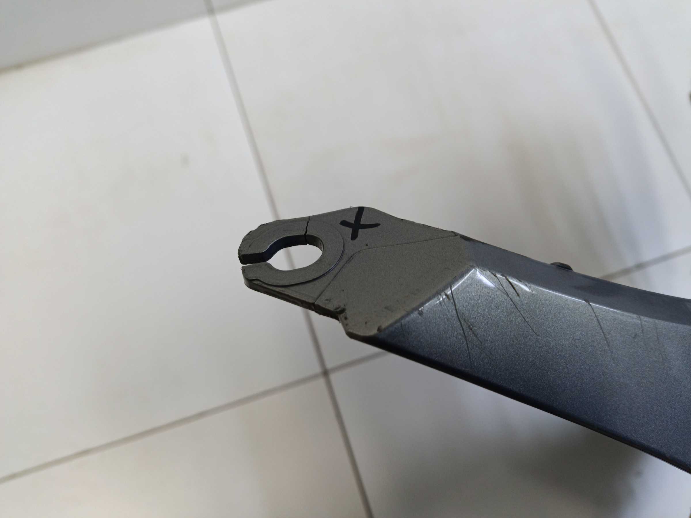 Бампер передний Haval Jolion Restail с отверстиями под накладки