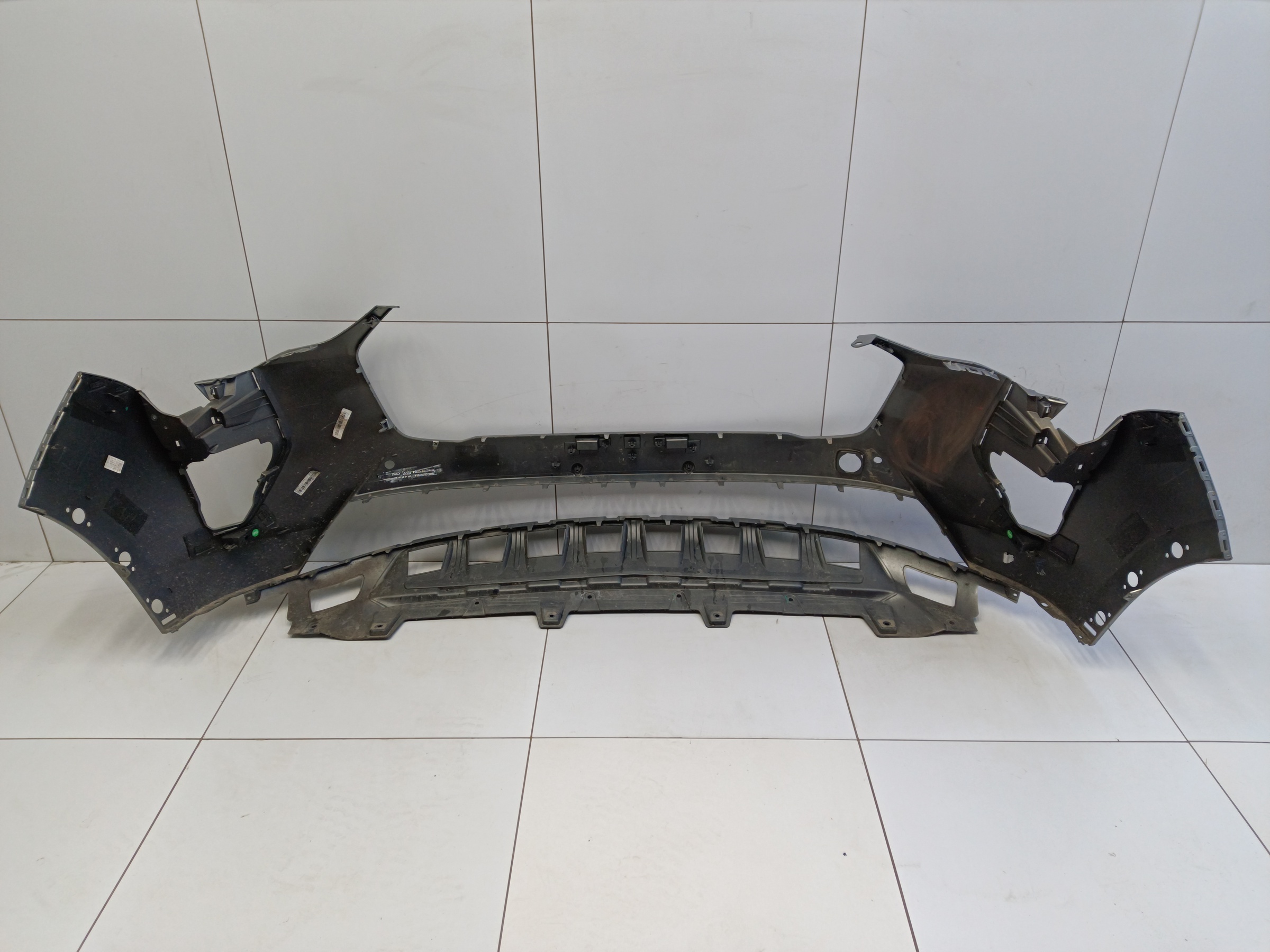 Бампер передний Haval Jolion Restail с отверстиями под накладки