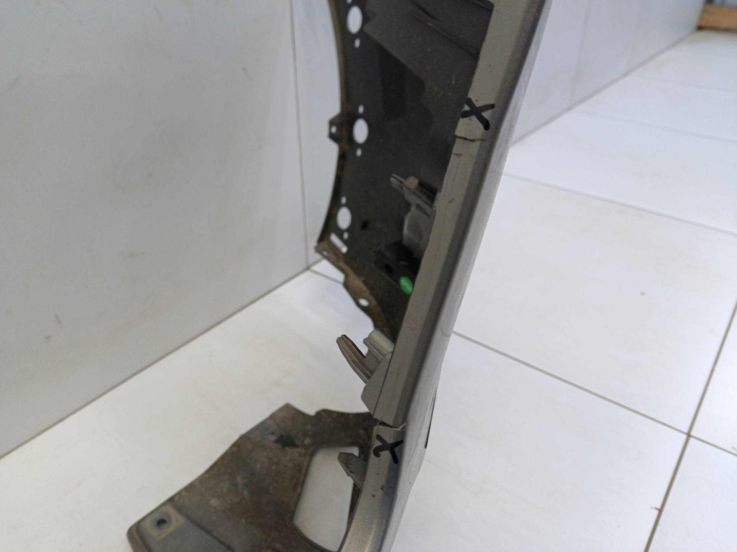 Бампер передний Haval Jolion Restail с отверстиями под накладки