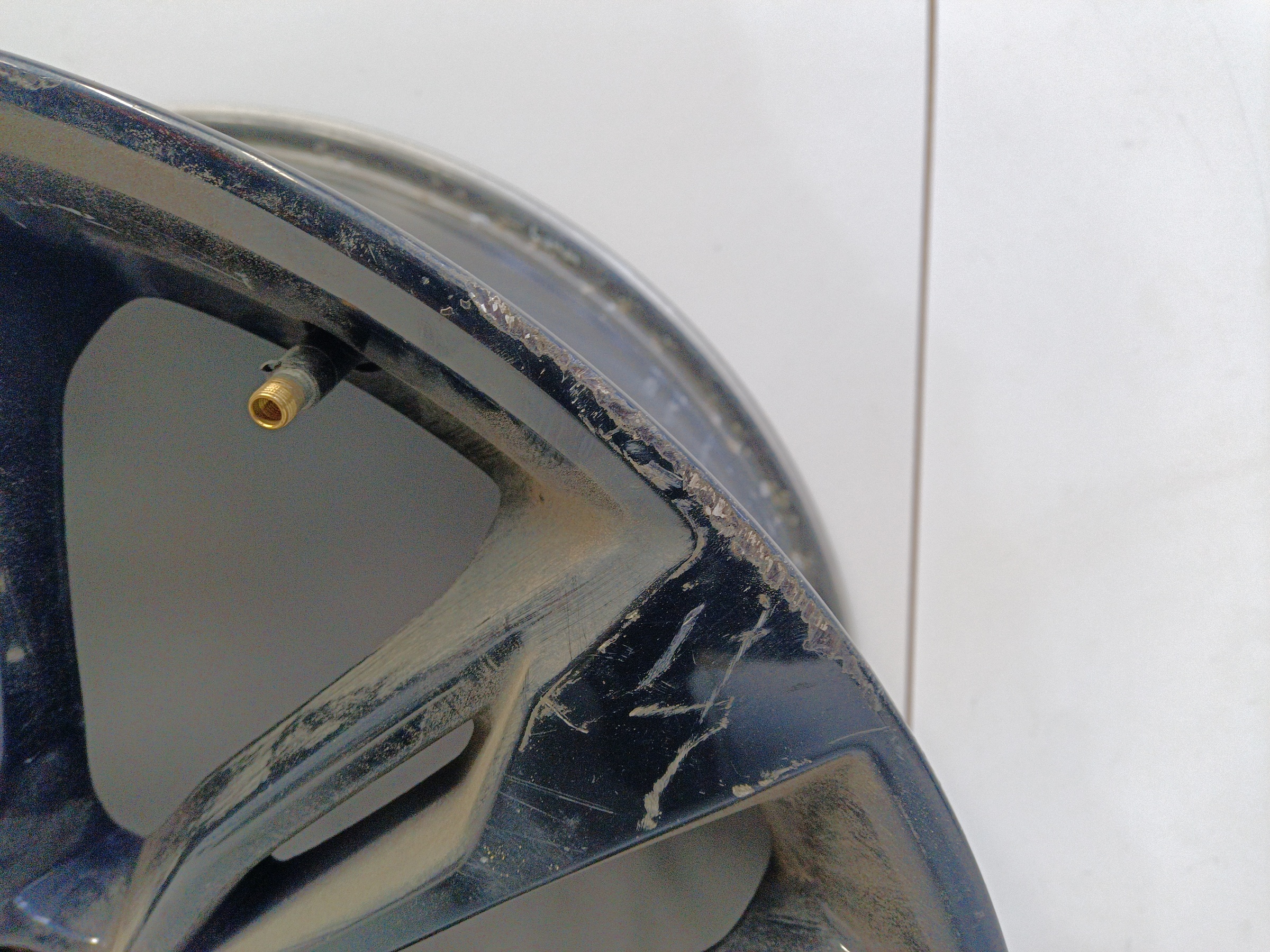 Диск колеса литой Geely Tugella R20 черный