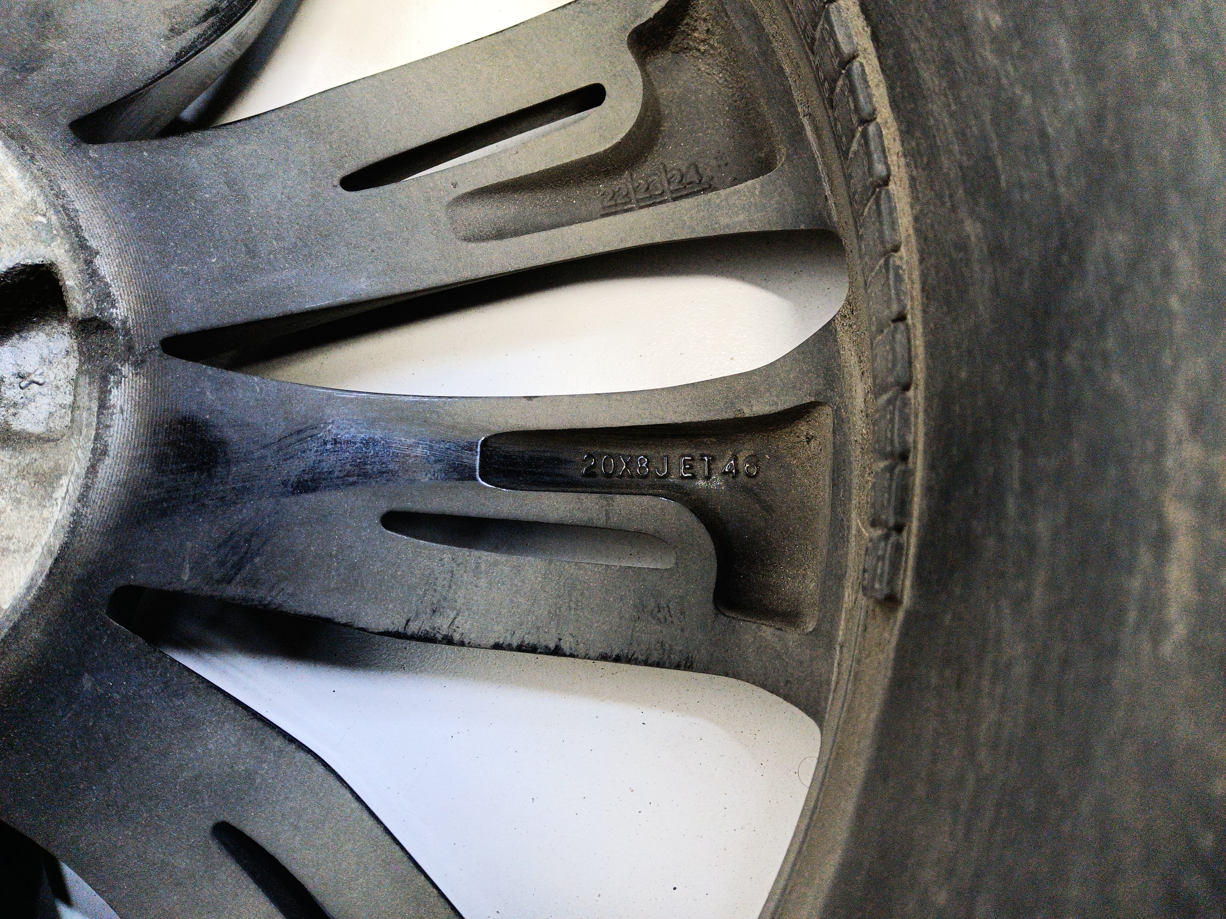 Диск колеса литой Geely Tugella R20 черный