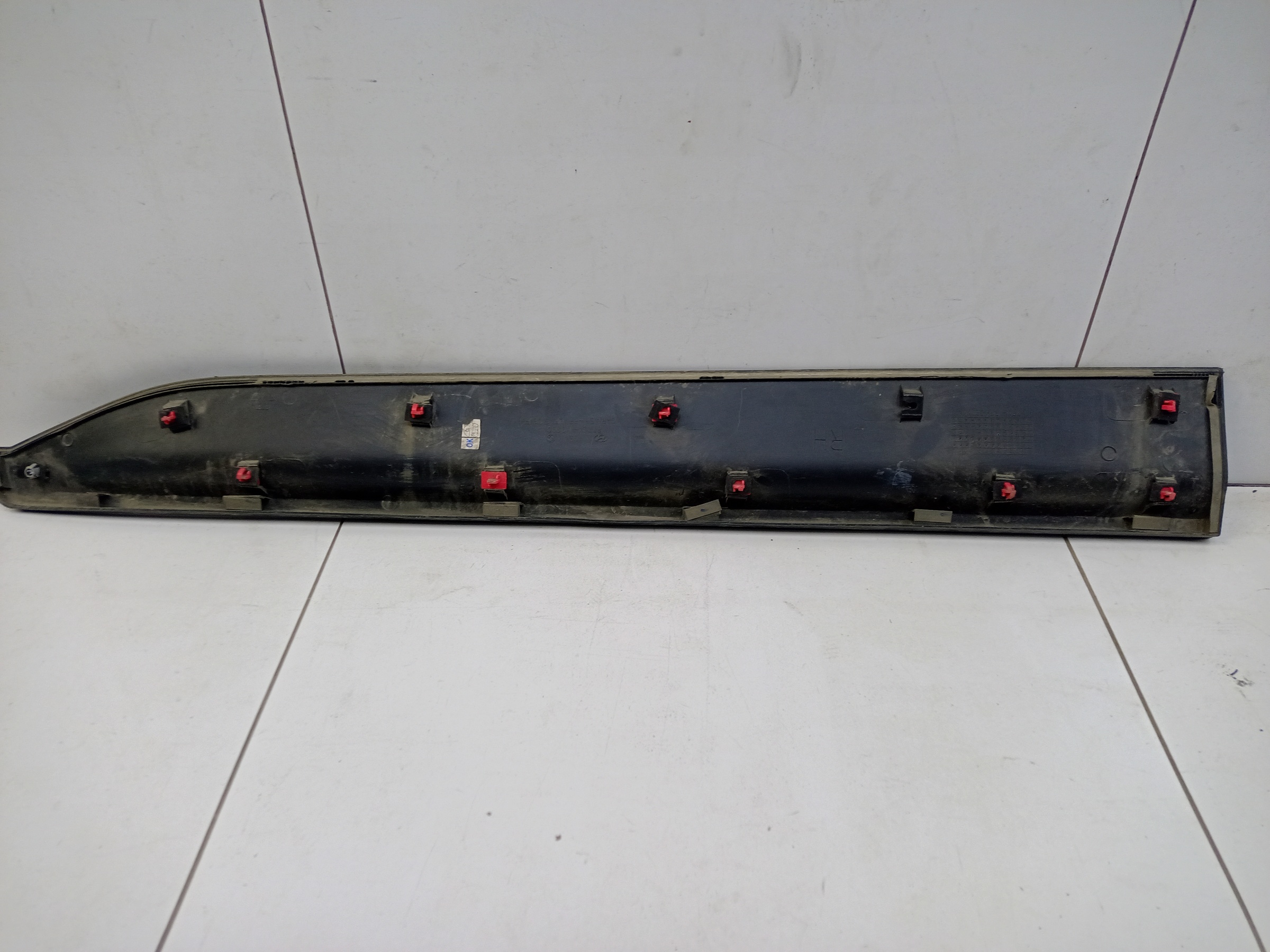 Накладка двери передней правой Hyundai Creta 1