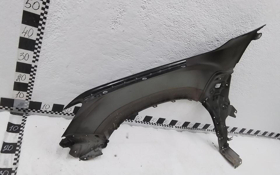 Крыло переднее правое Renault Duster 2