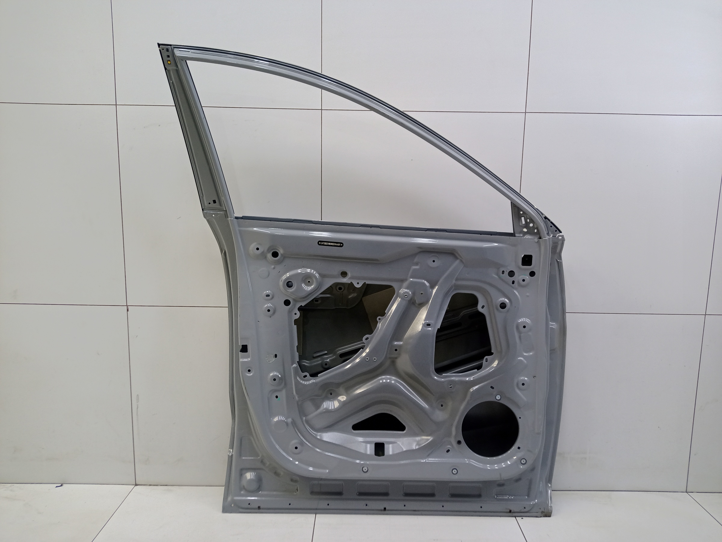 Дверь передняя левая Jetour Dashing