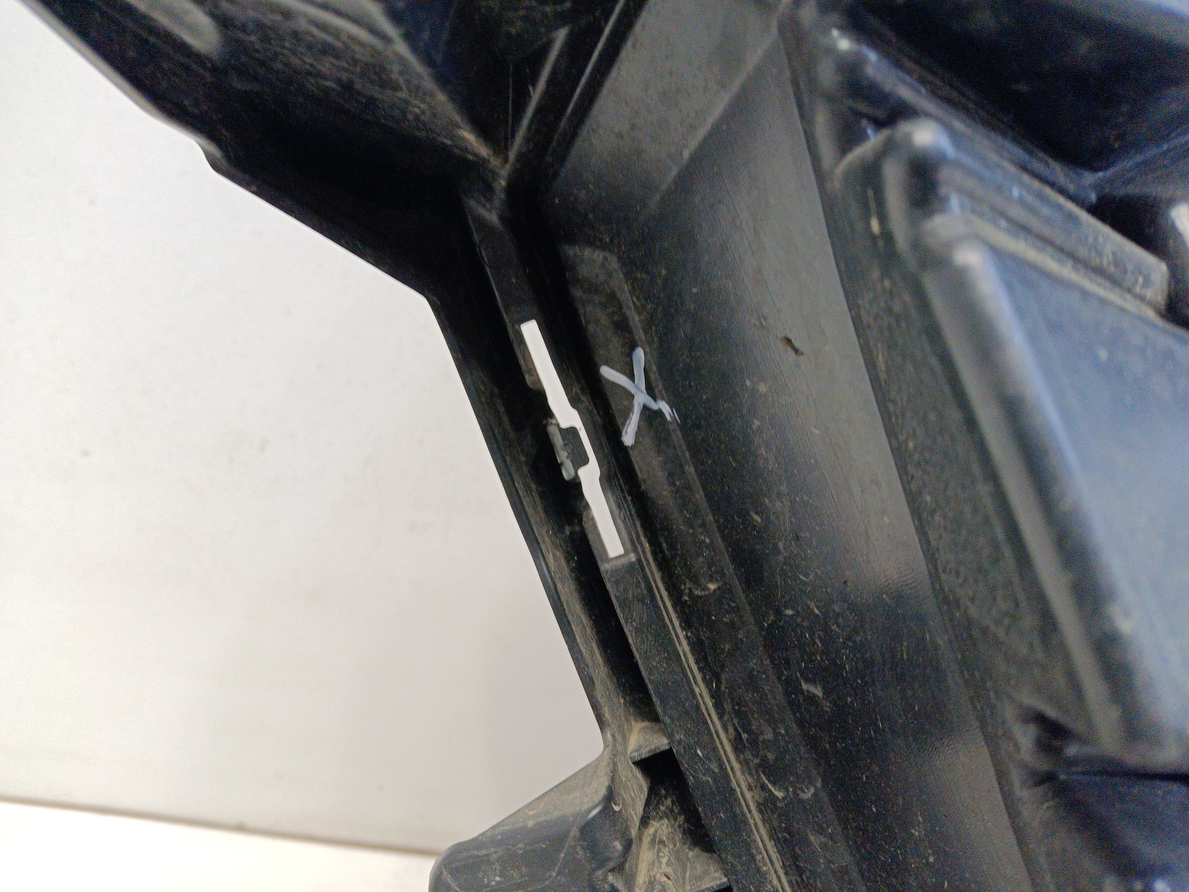 Решётка радиатора Honda CR-V 5 Restail