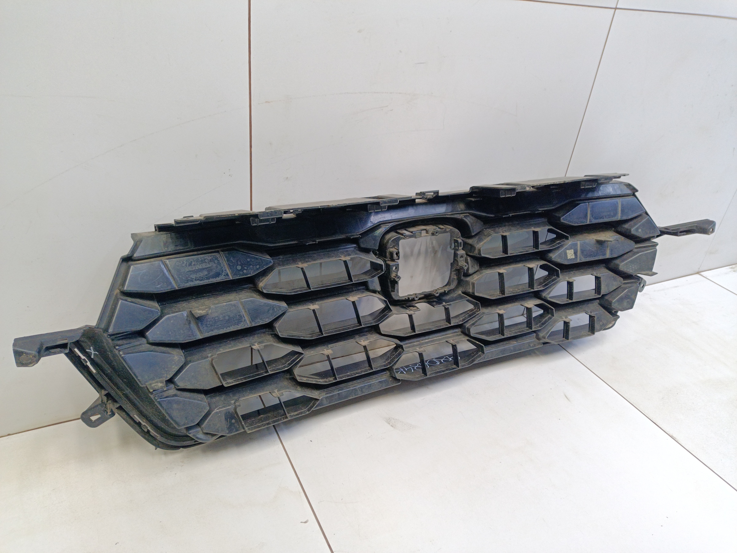 Решётка радиатора Honda CR-V 5 Restail