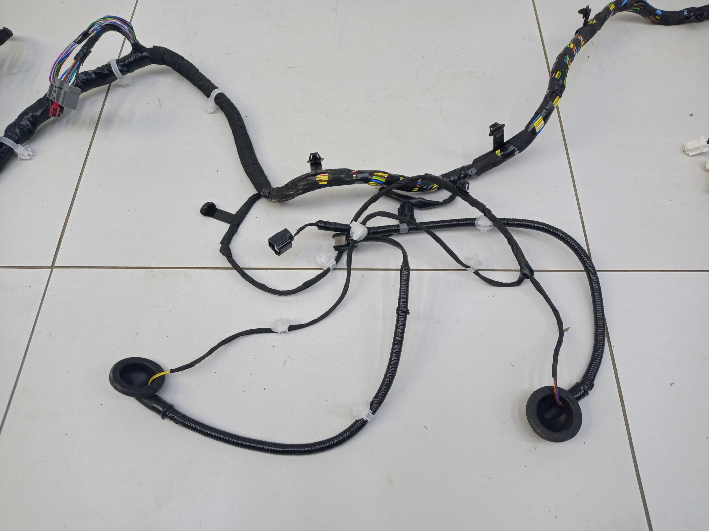 Проводка моторного отсека Nissan X-Trail Т32