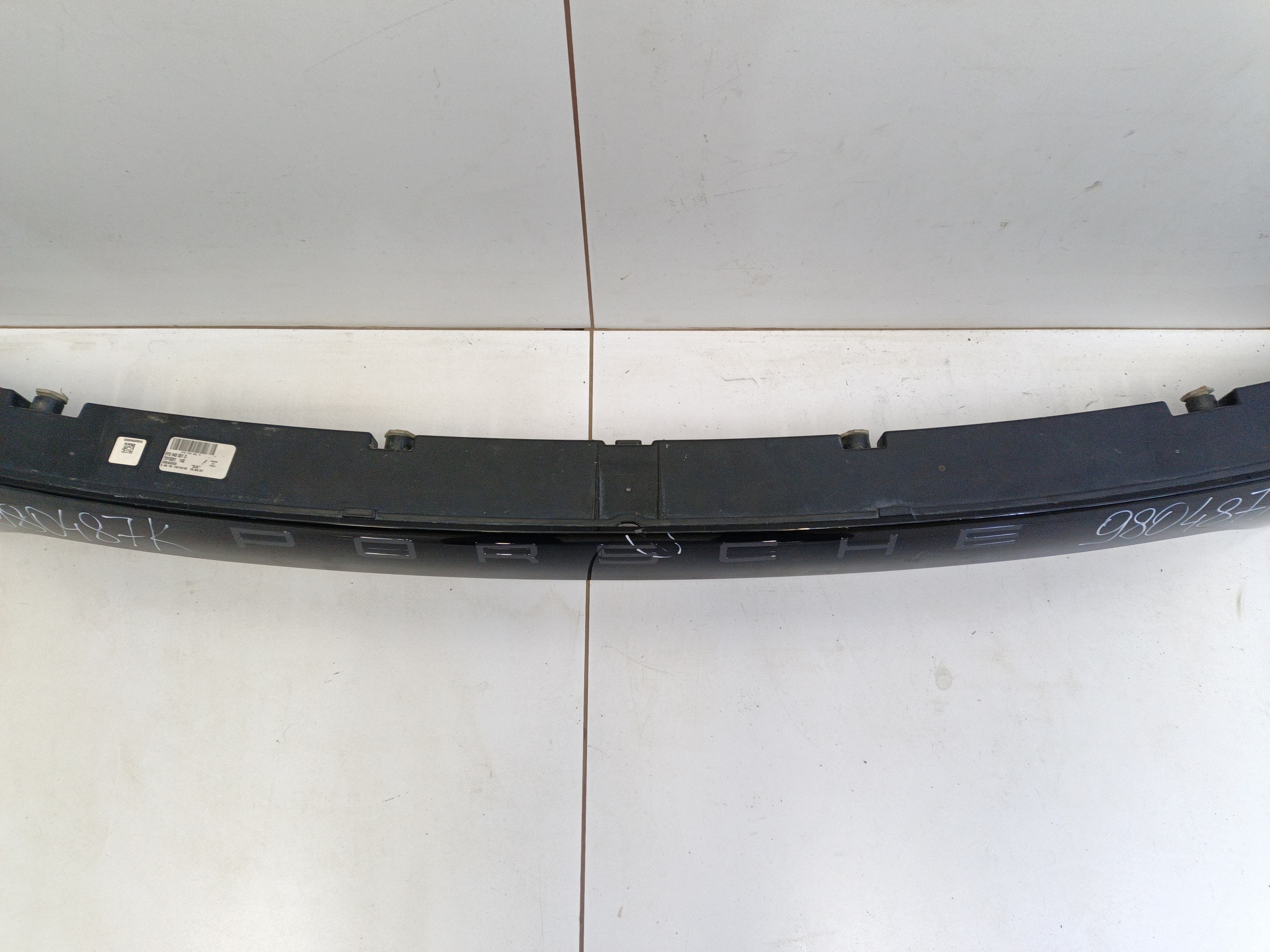 Фонарь задний центральный Porsche Cayenne 3