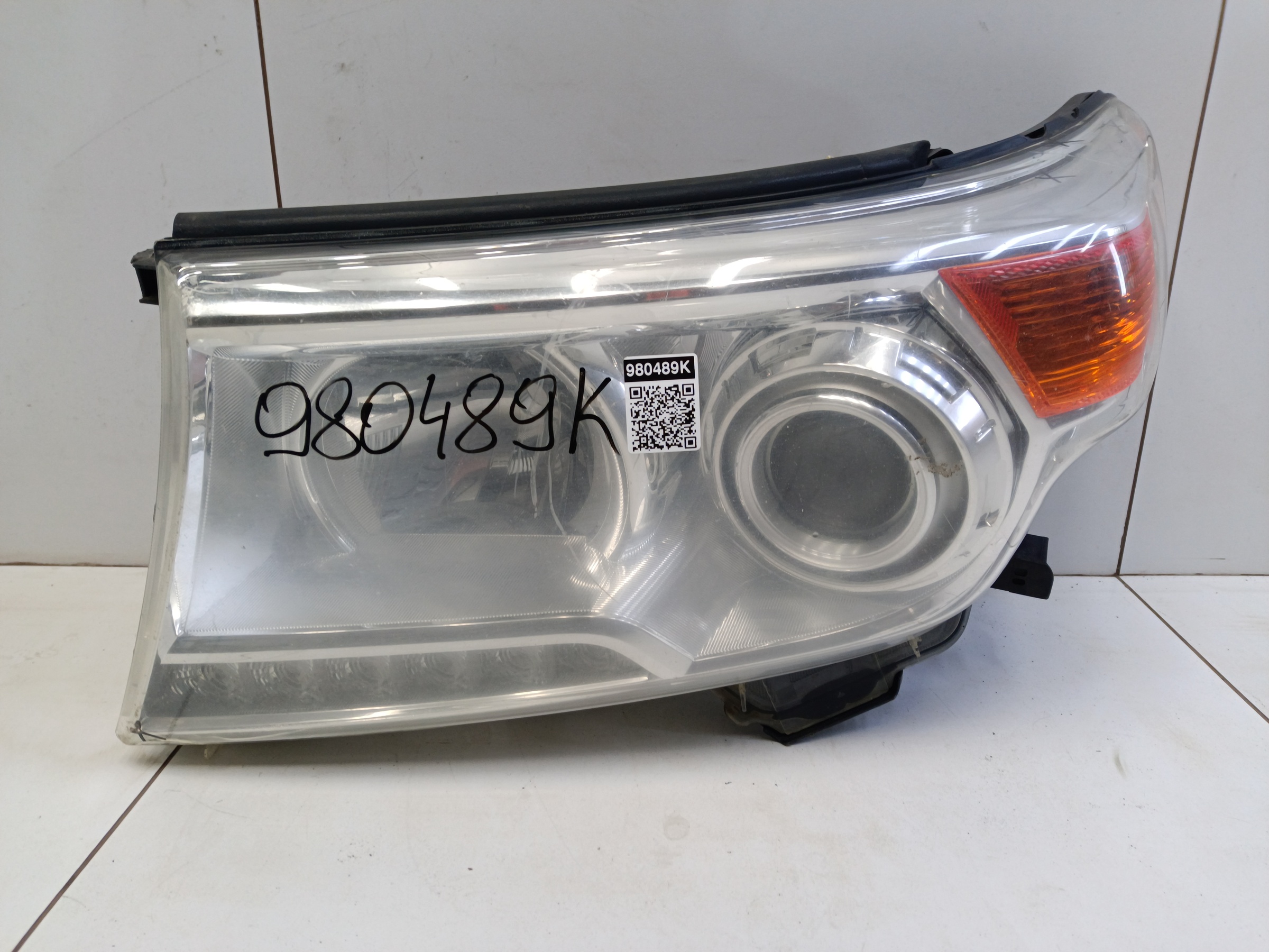 Фара передняя левая Toyota Land Cruiser 200 Restail 1 ксенон с ДХО