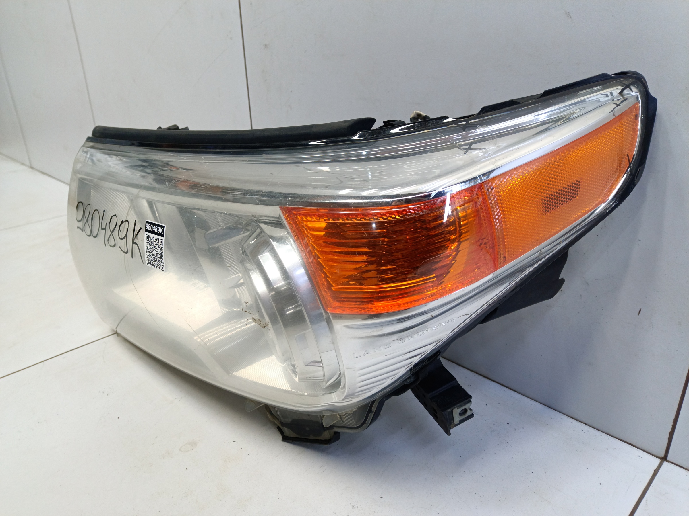 Фара передняя левая Toyota Land Cruiser 200 Restail 1 ксенон с ДХО