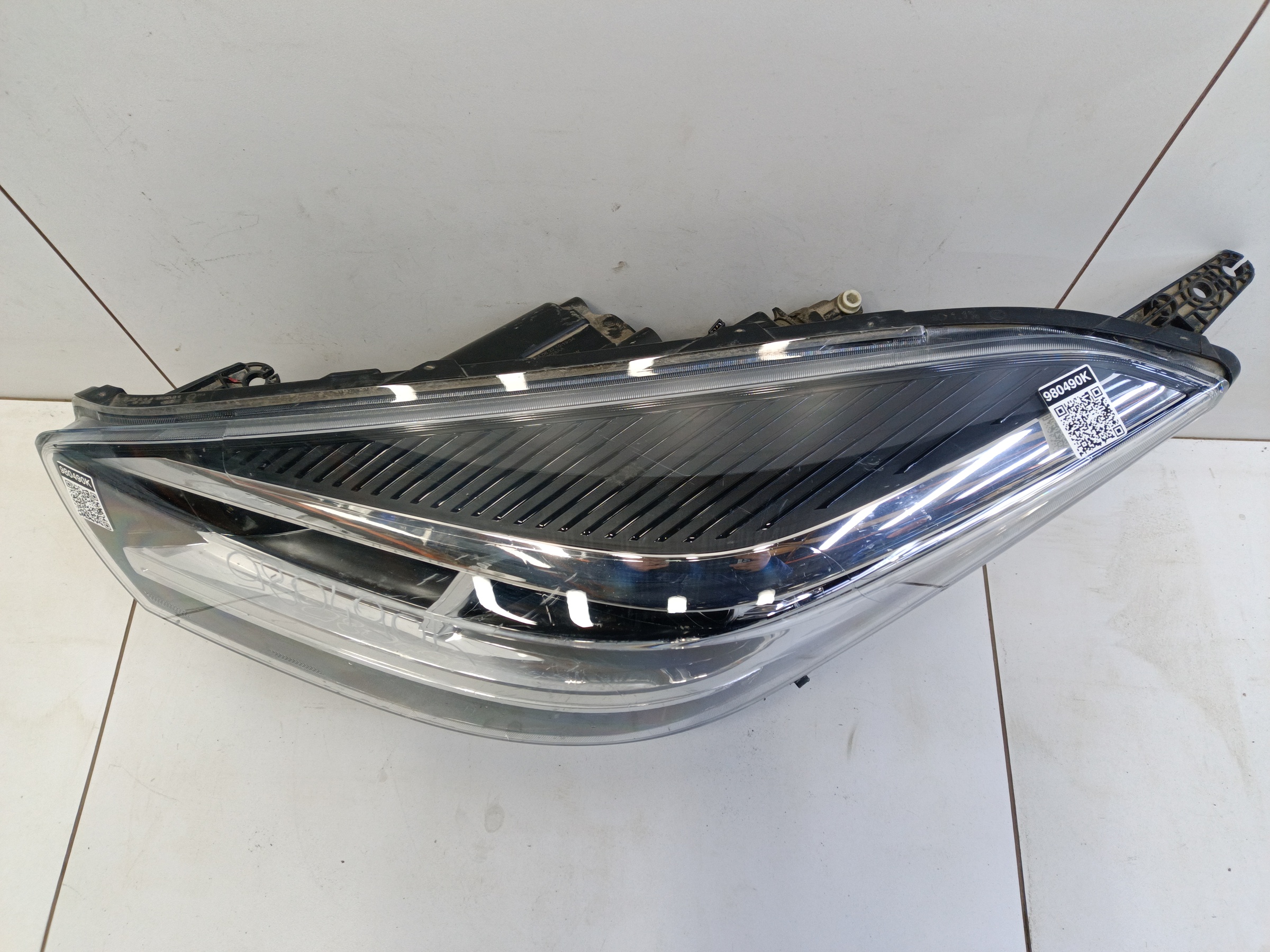 Фара передняя левая Chery Tiggo 4 Restail галоген линза черная