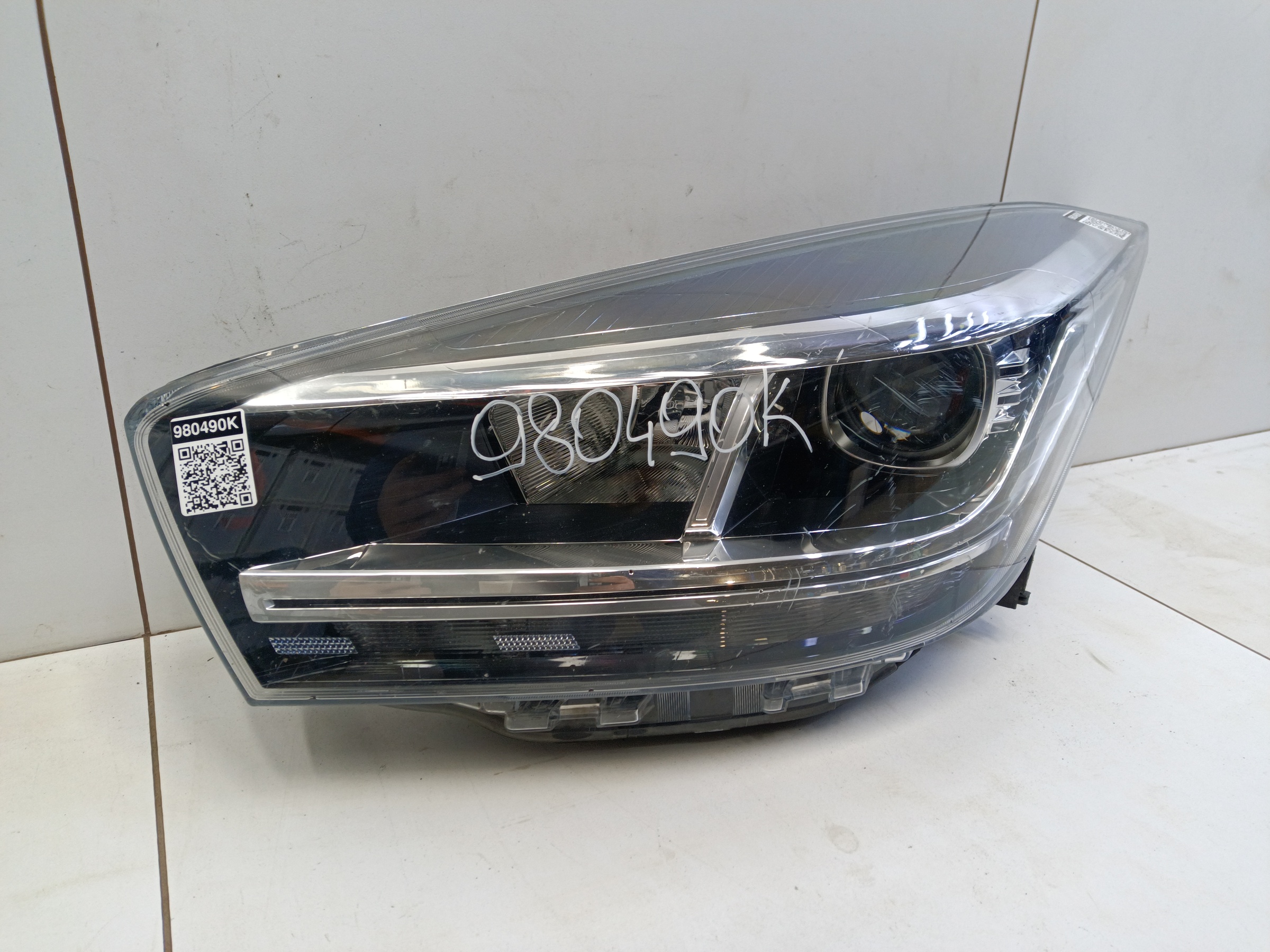 Фара передняя левая Chery Tiggo 4 Restail галоген линза черная