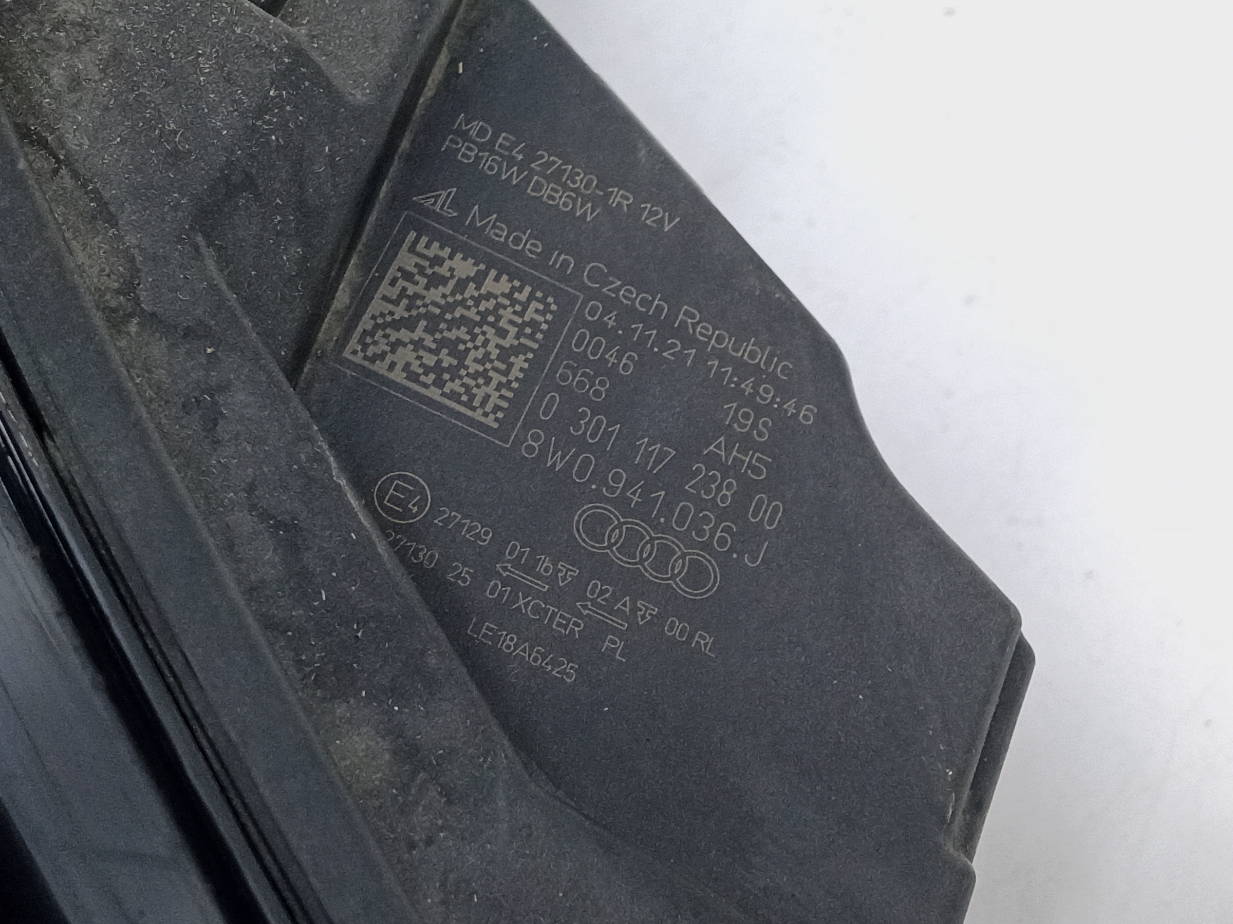 Фара передняя правая Audi RS4 B9 Restail Matrix