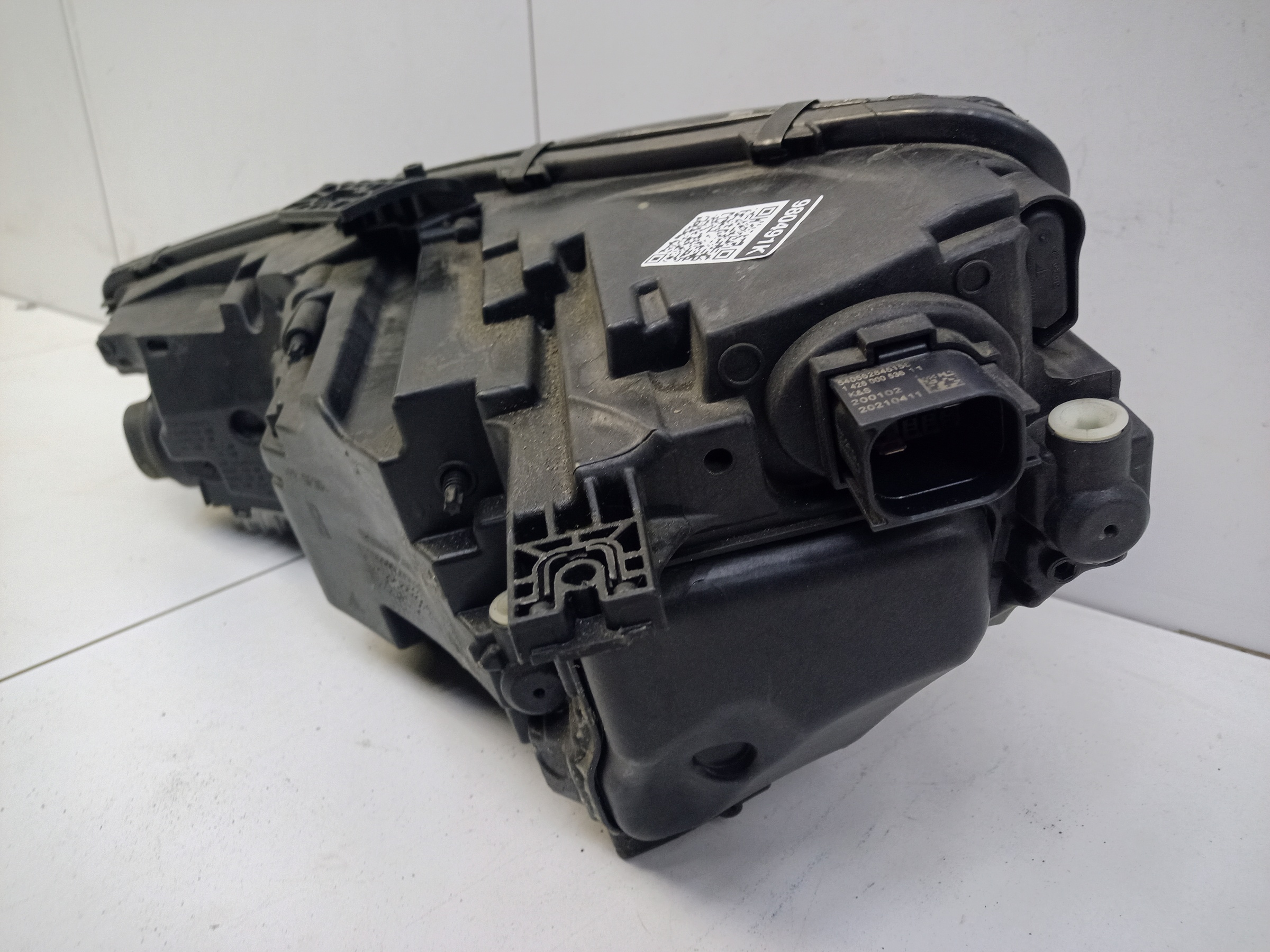 Фара передняя правая Audi RS4 B9 Restail Matrix