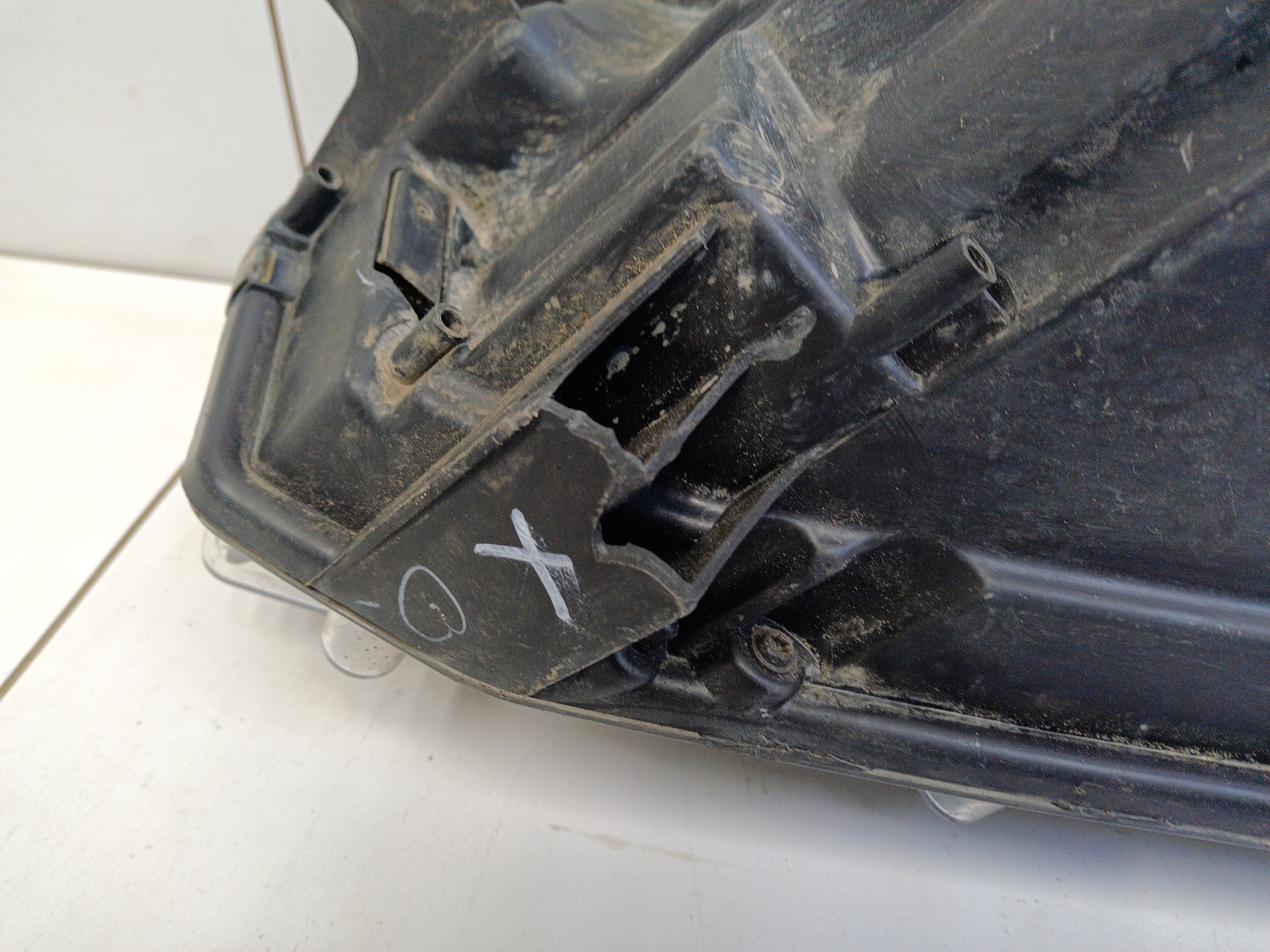 Фара передняя правая Lada Largus 1 Restail