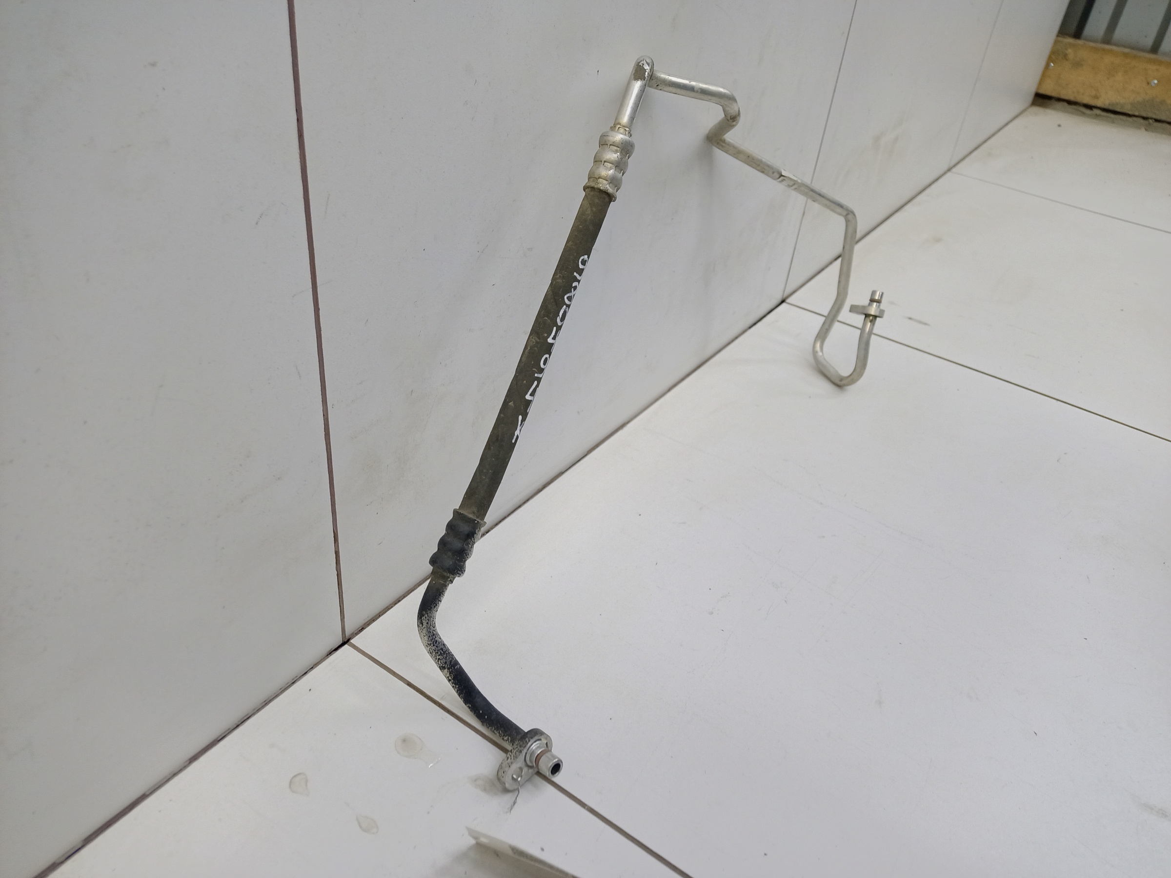 Трубка кондиционера Renault Logan 2