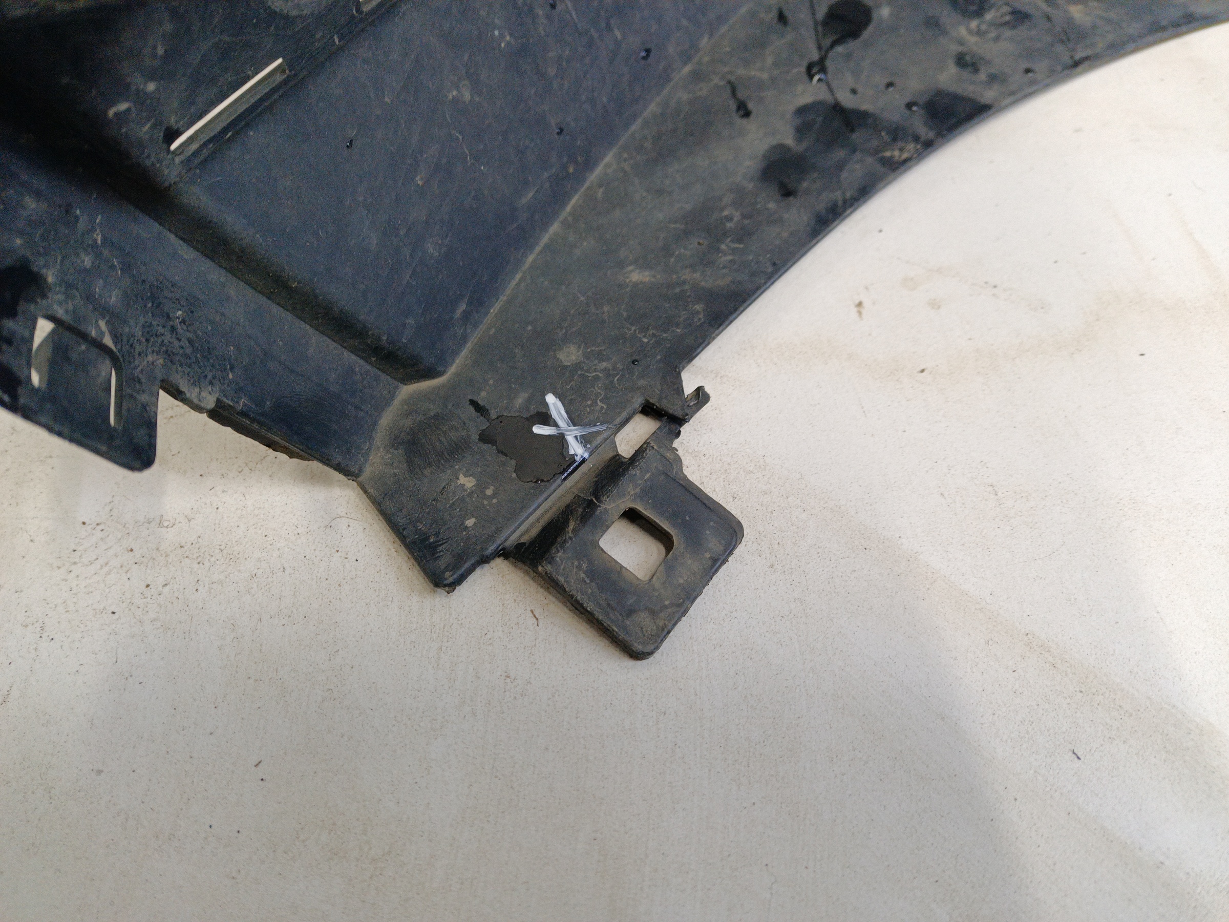 Решетка переднего бампера Toyota C-HR 1 Restail