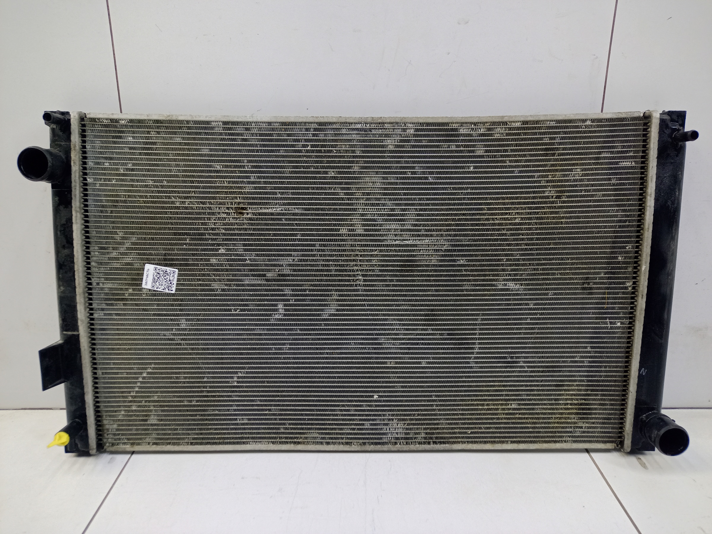 Радиатор охлаждения двигателя Toyota RAV4 CA40 Restail