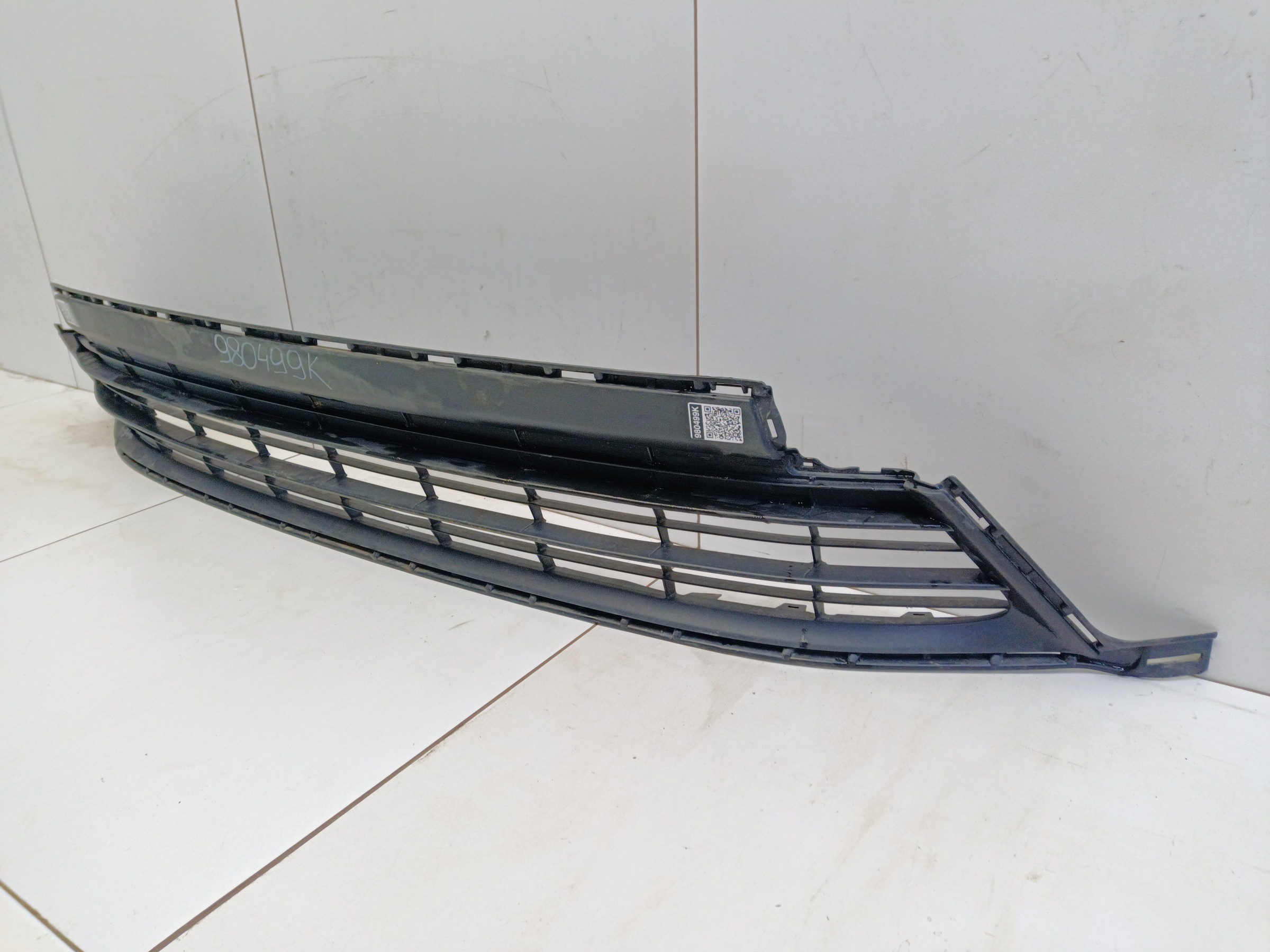 Решетка переднего бампера Toyota RAV4 CA40 Restail