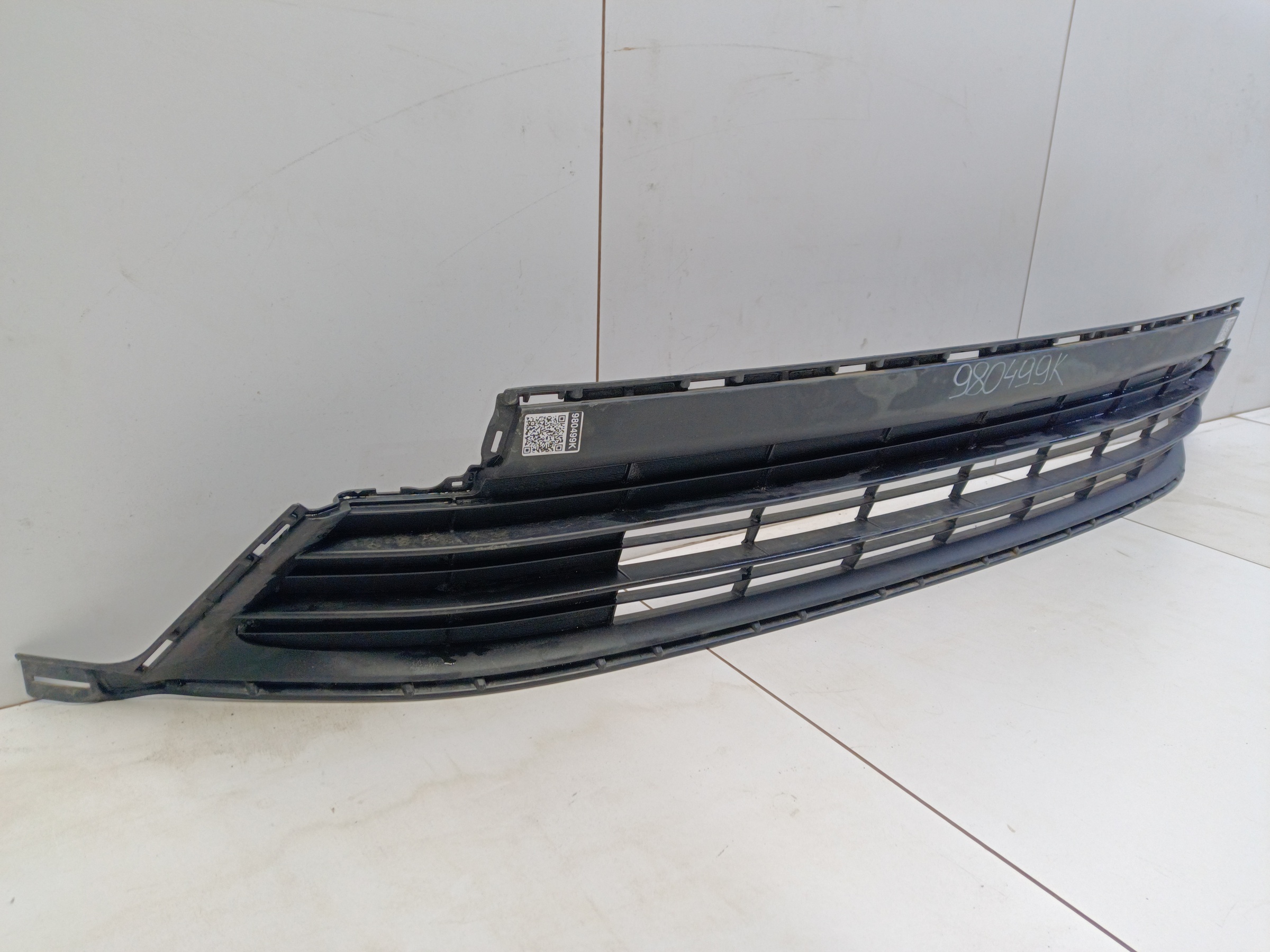 Решетка переднего бампера Toyota RAV4 CA40 Restail