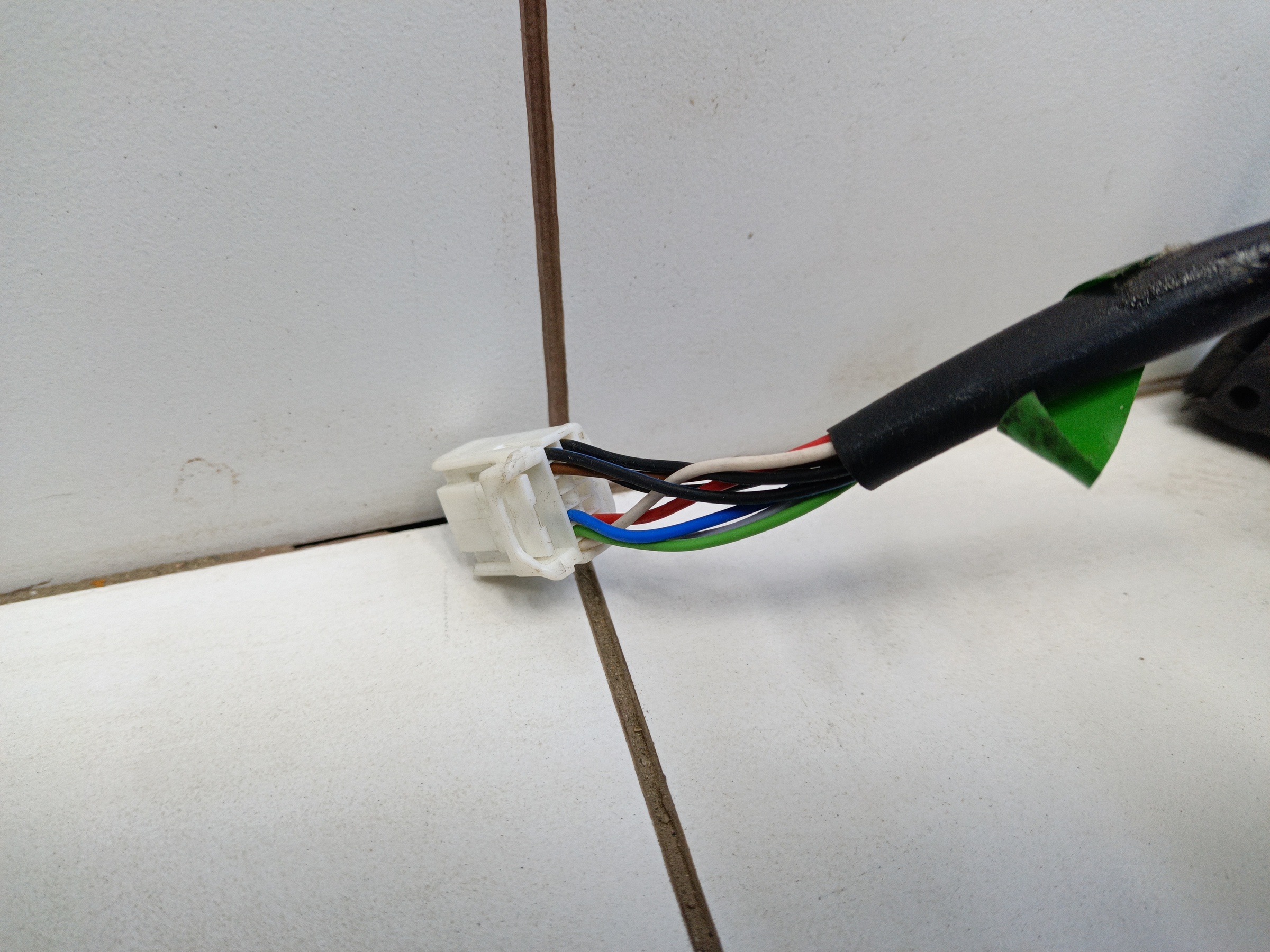 Зеркало правое электрическое  Toyota Corolla E180 Restail 9 контактов