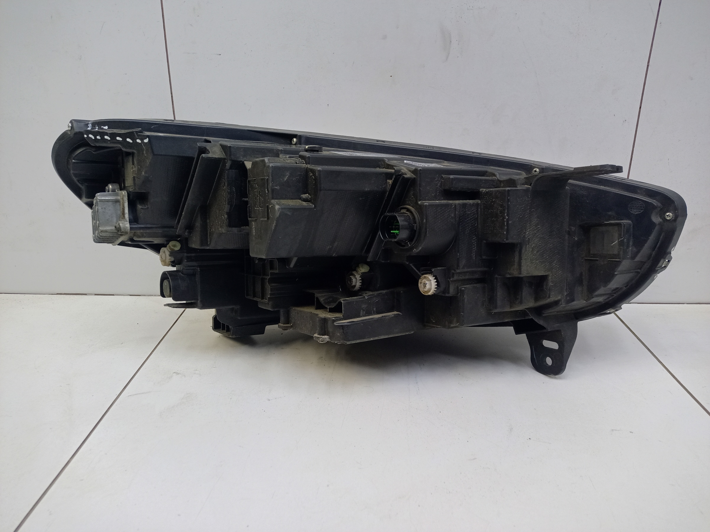 Фара передняя левая Haval Jolion LED