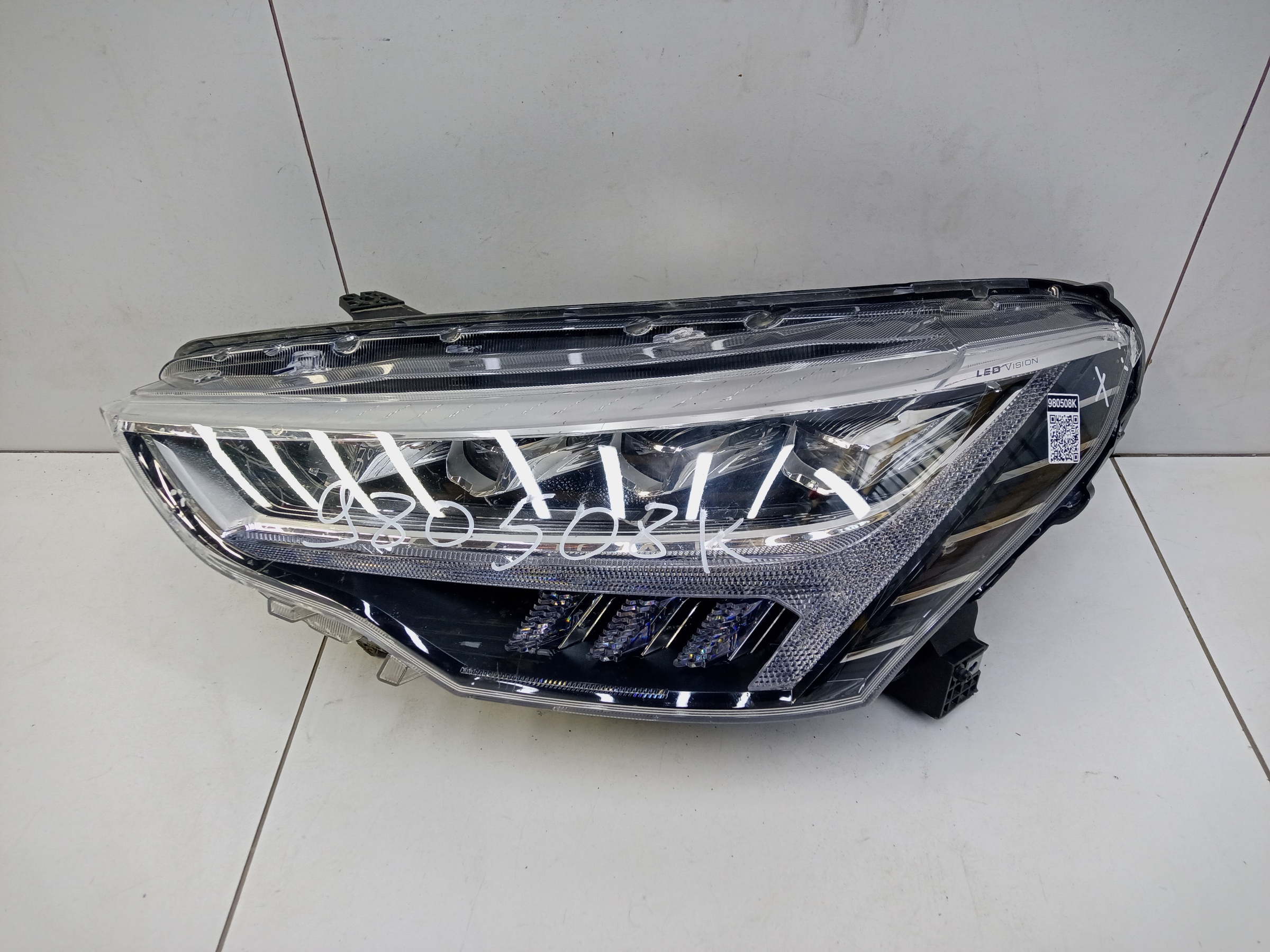 Фара передняя левая Haval Jolion LED