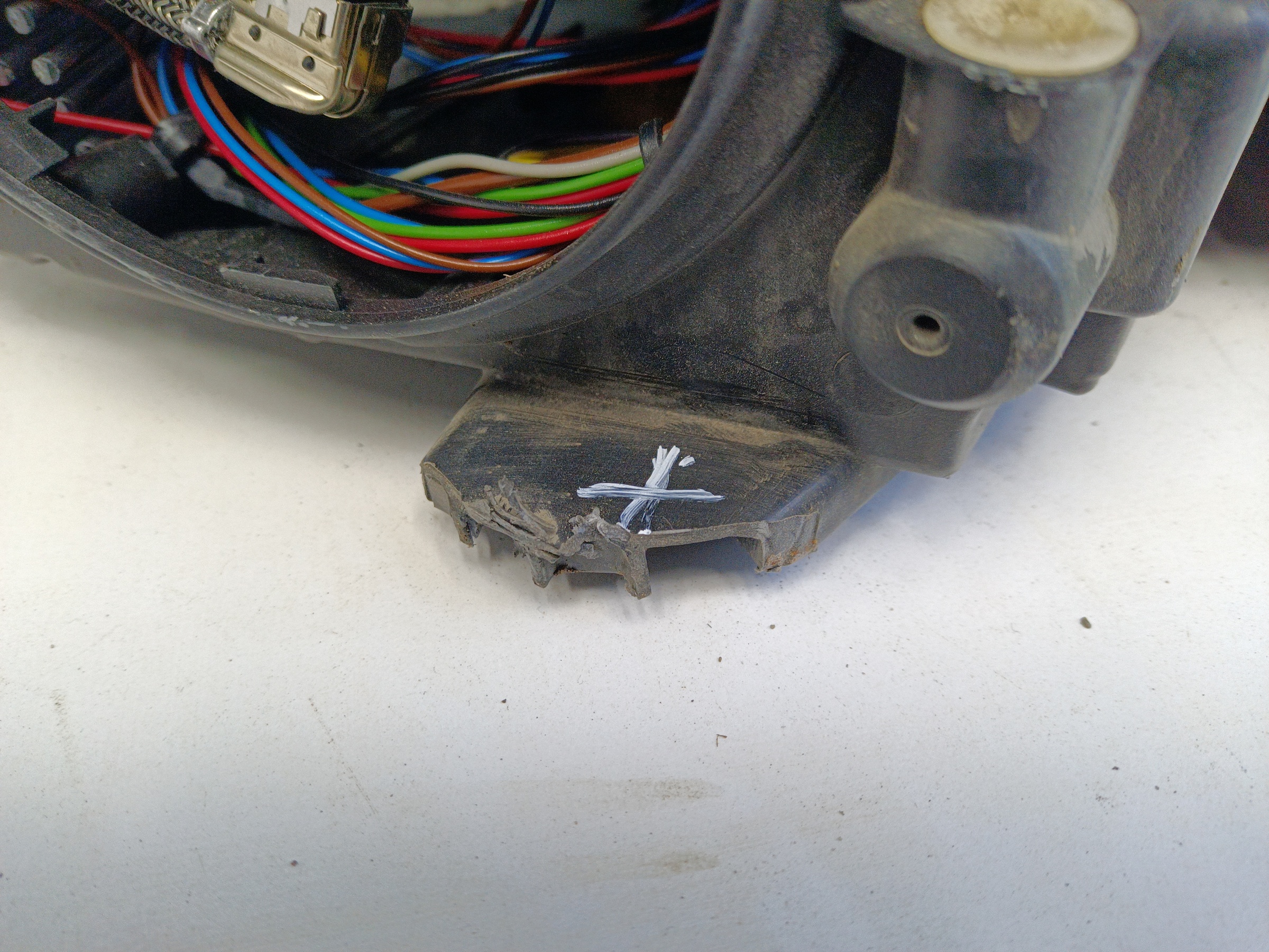 Фара передняя левая Skoda Octavia A7 ксенон адаптив