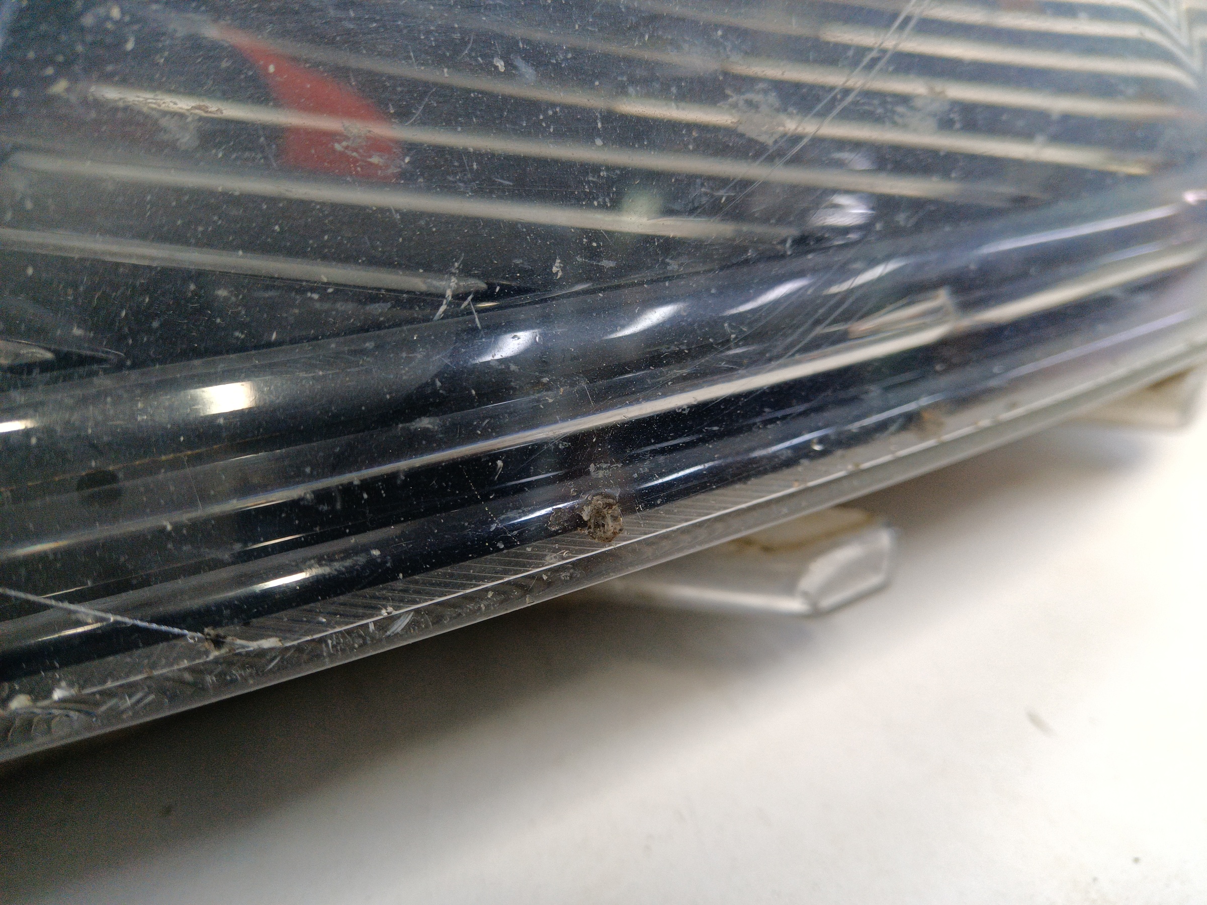 Фара передняя правая Skoda Octavia A7 ксенон