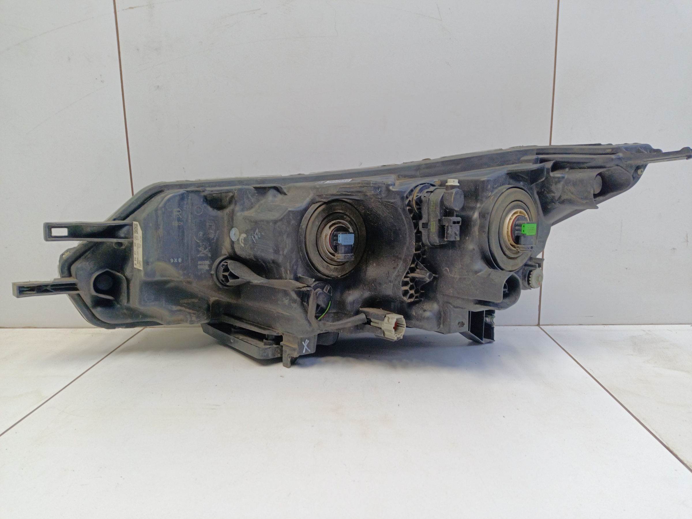 Фара передняя правая Nissan Qashqai 2 галоген ДХО