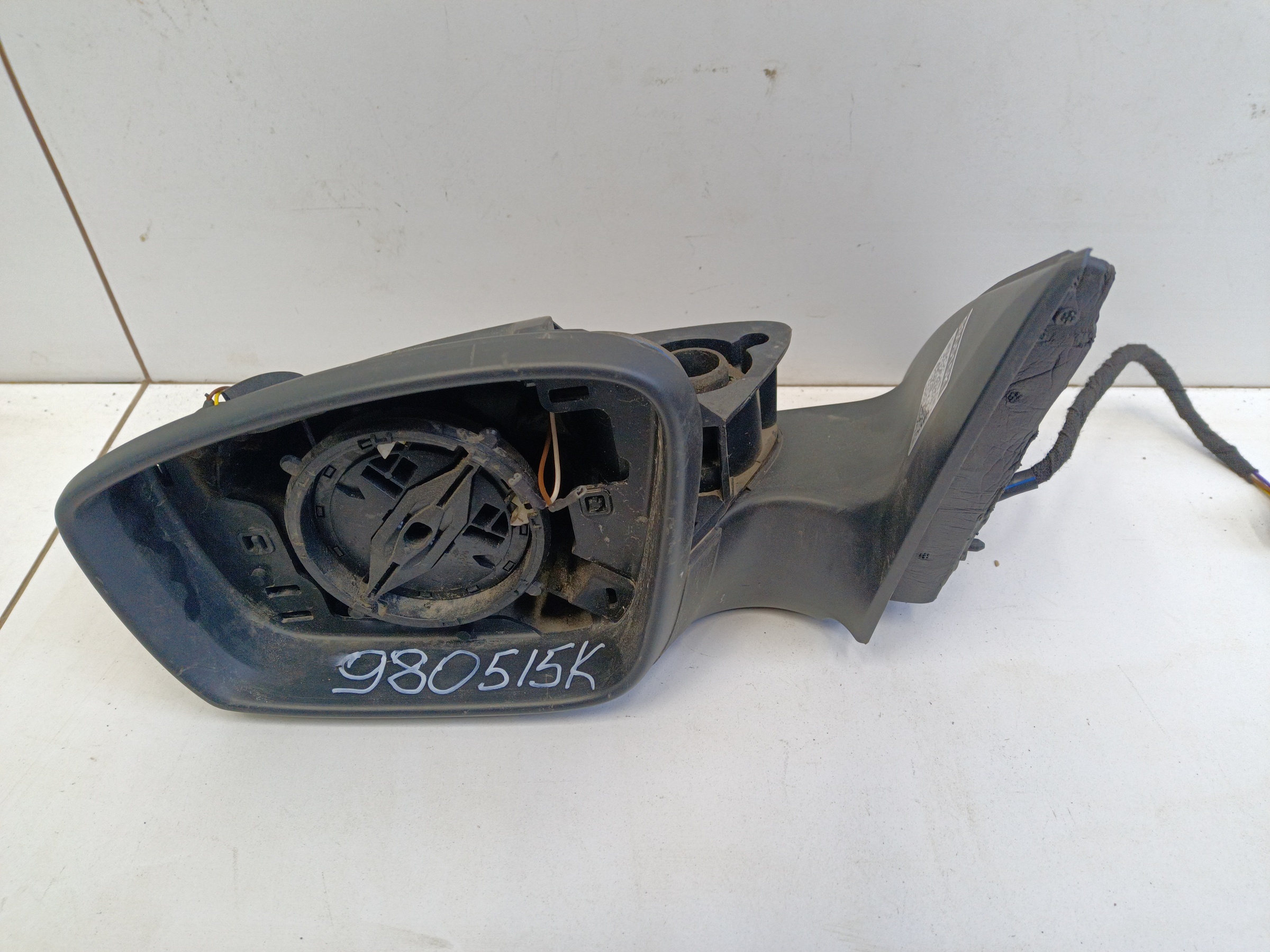 Зеркало левое Skoda Rapid 1 6 контактов