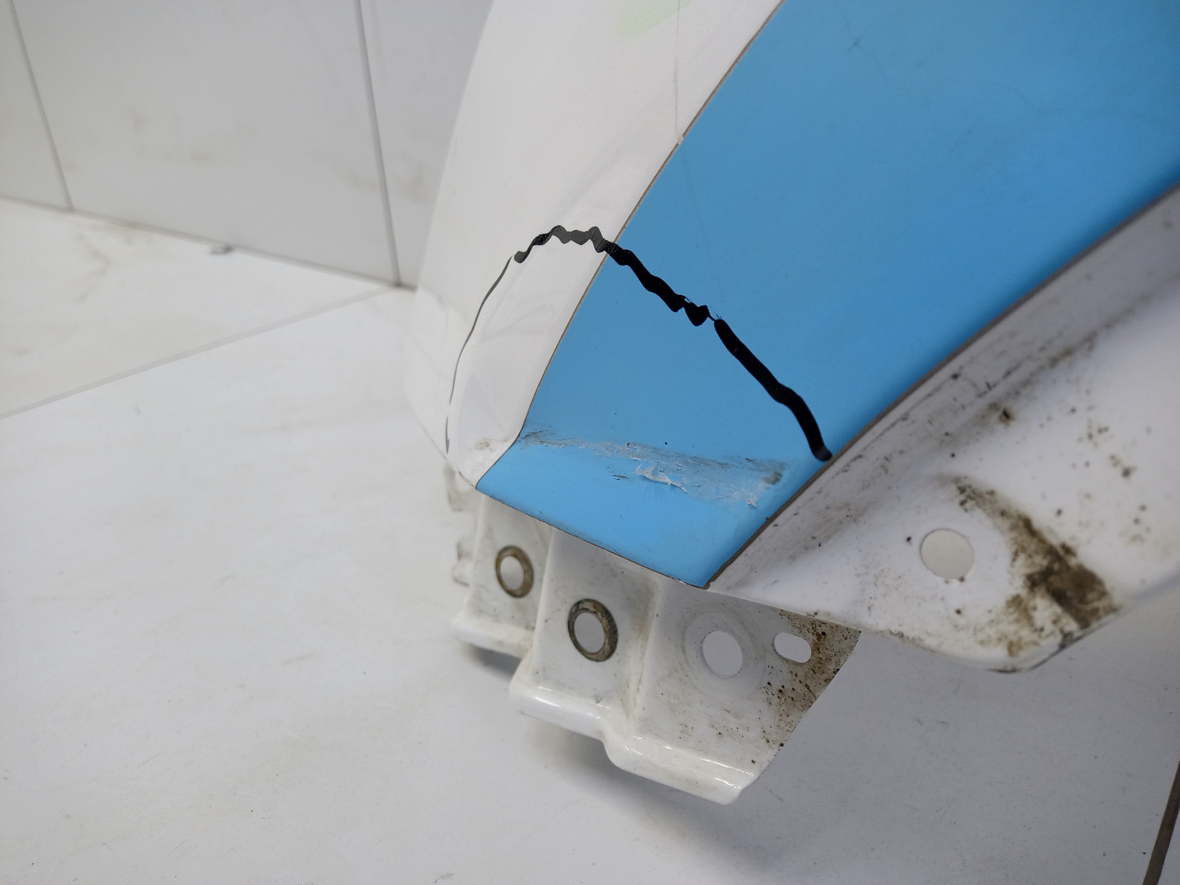 Крыло переднее левое Chery Tiggo 4 Restail