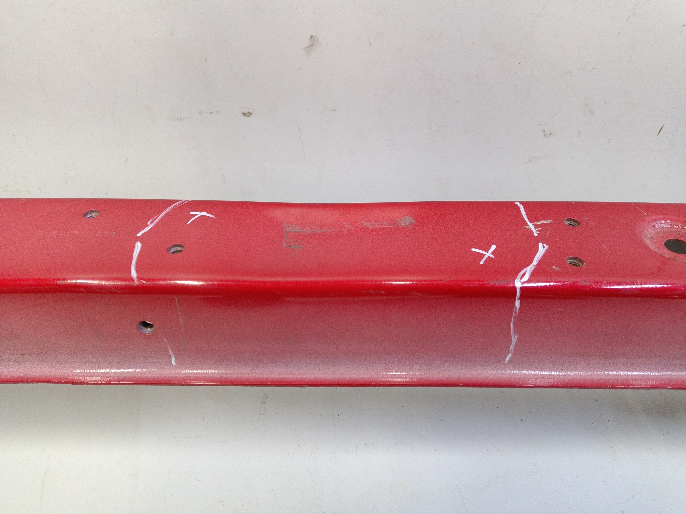 Усилитель переднего бампера Jetour Dashing