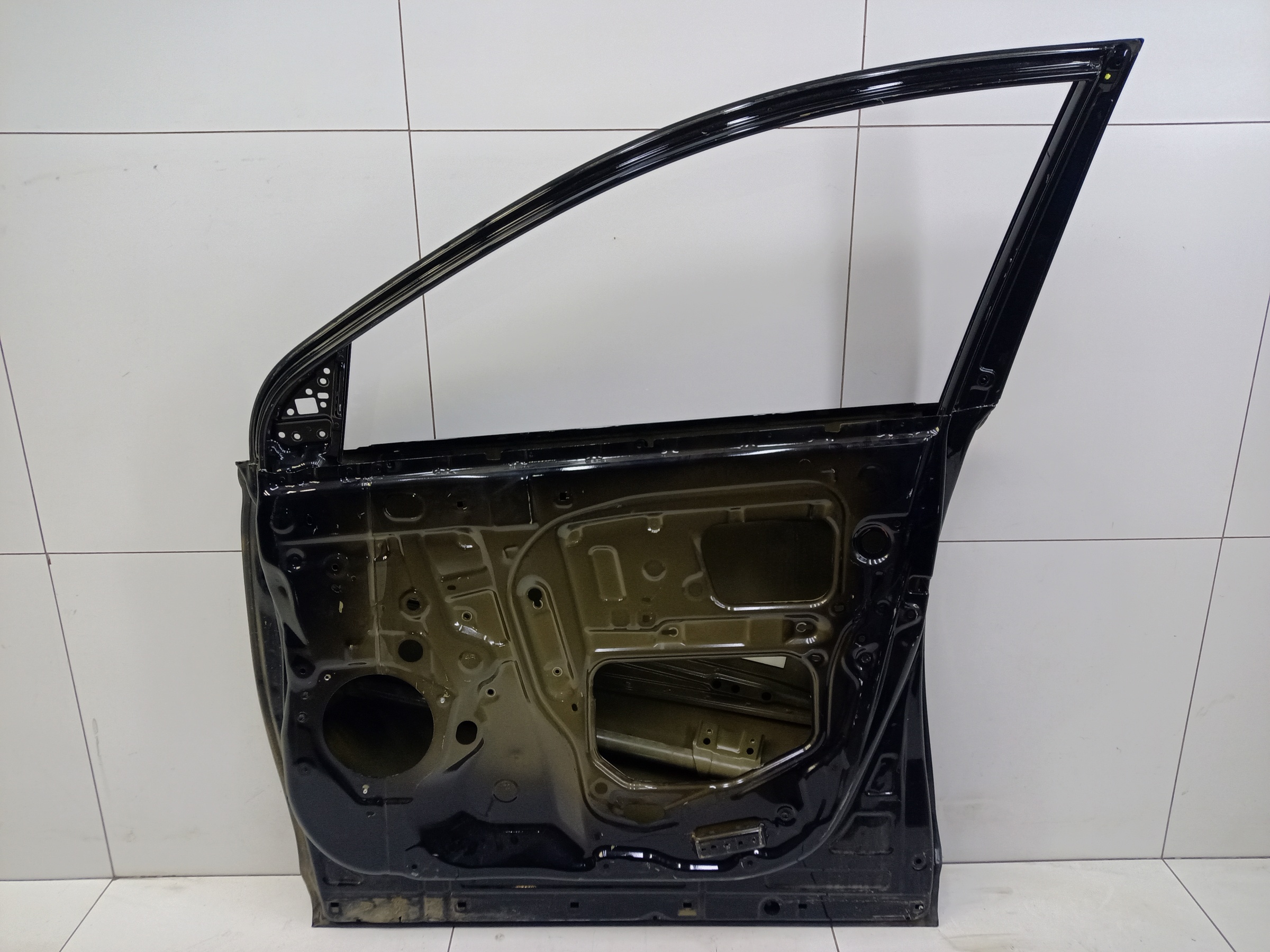 Дверь передняя правая Toyota RAV4 CA40