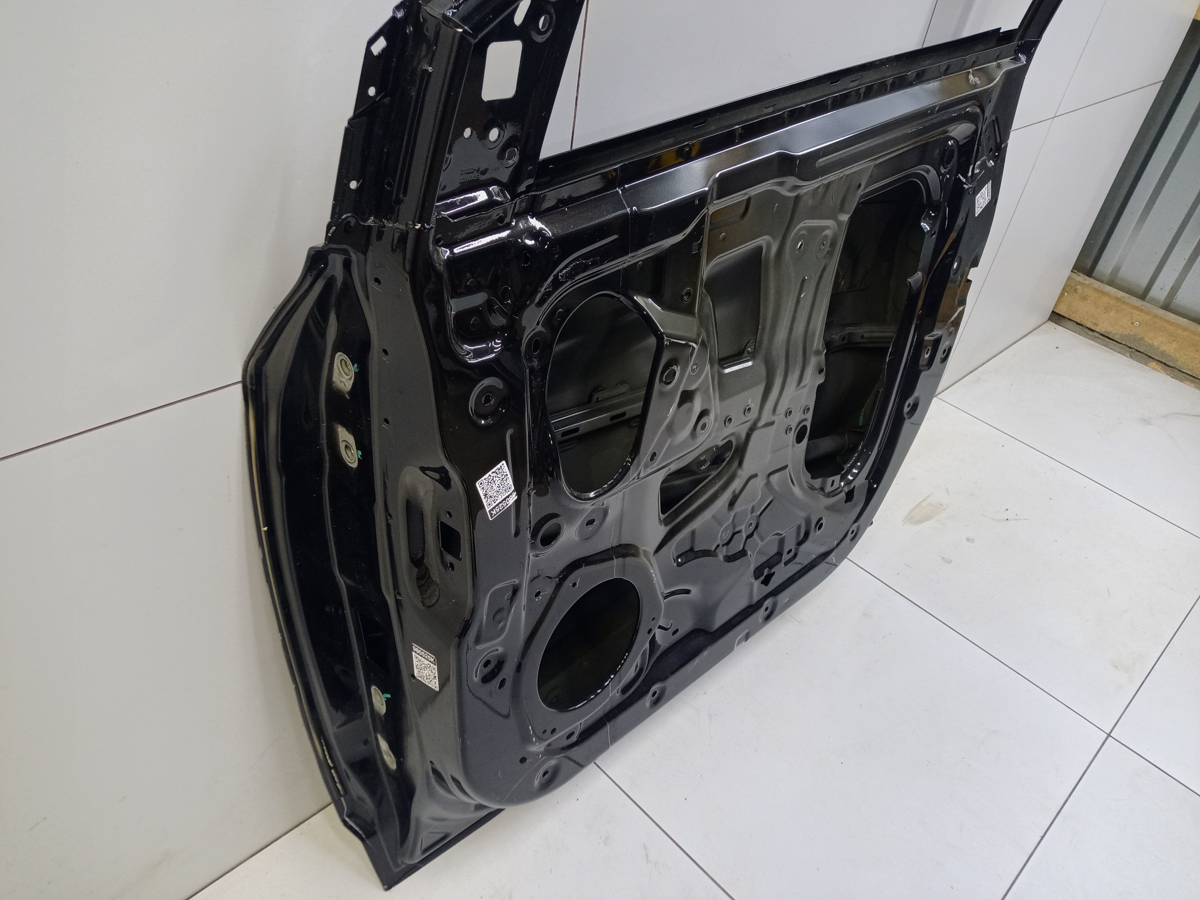 Дверь передняя правая Geely Coolray