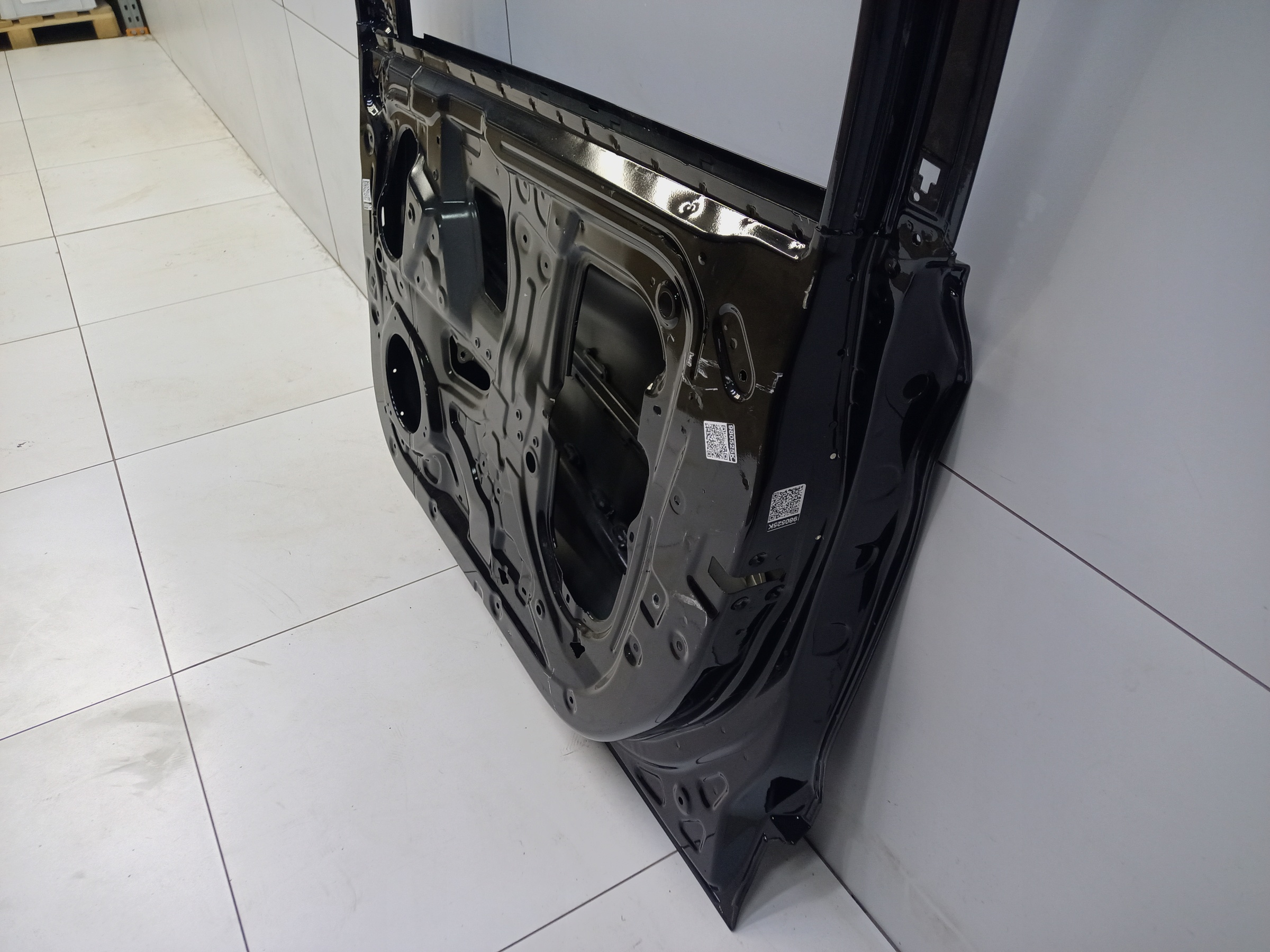 Дверь передняя правая Geely Coolray