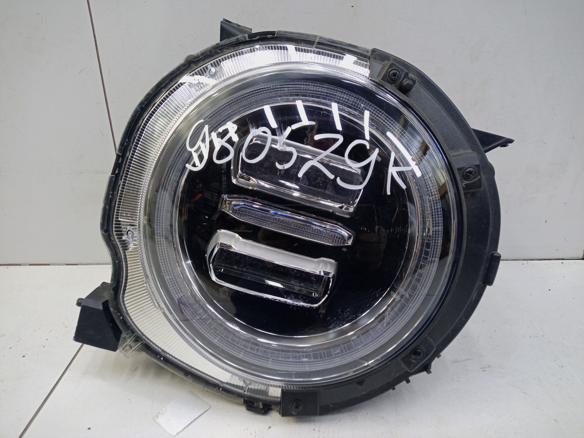 Фара передняя правая Haval Dargo LED