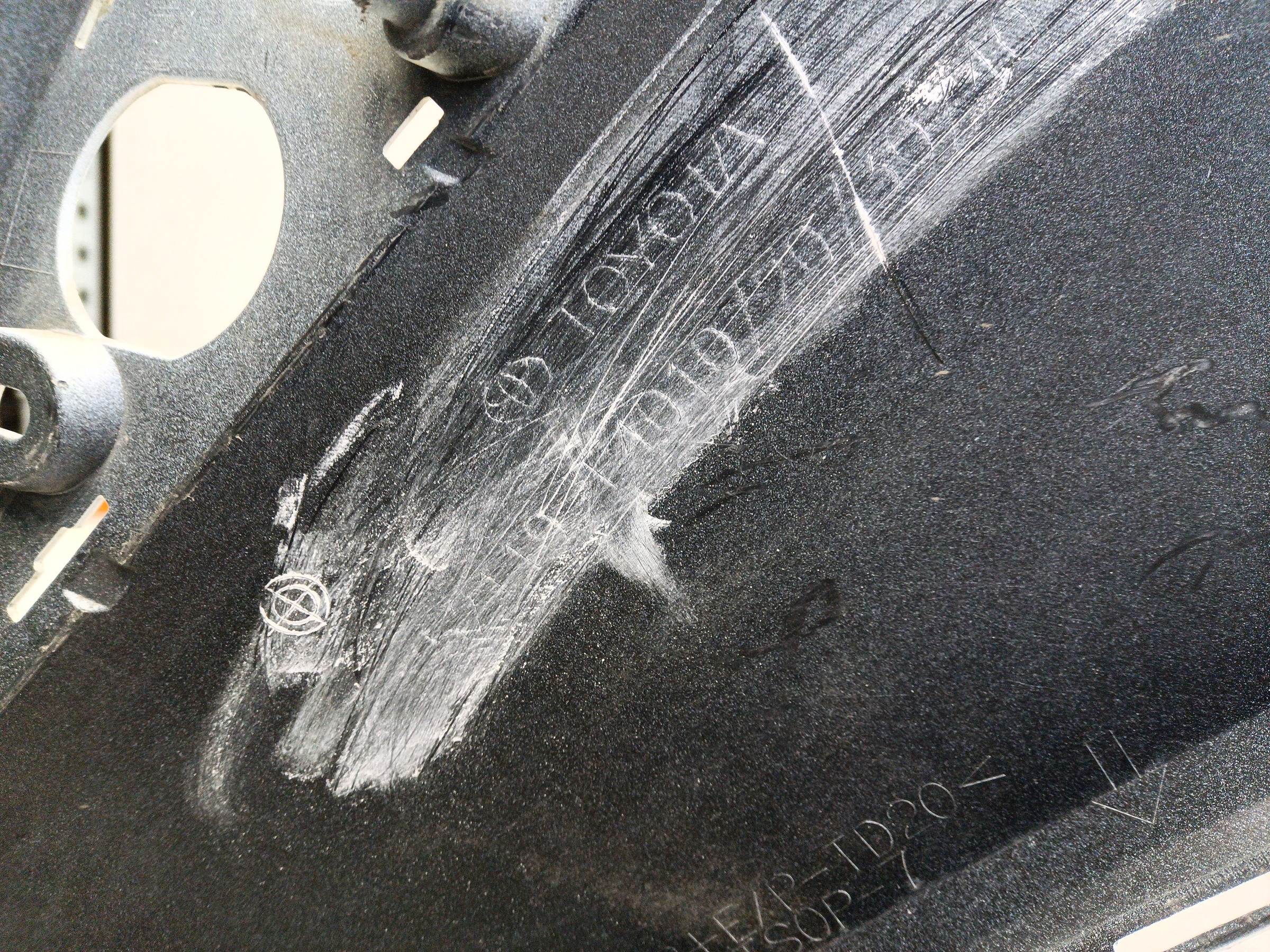 Бампер передний Toyota C-HR