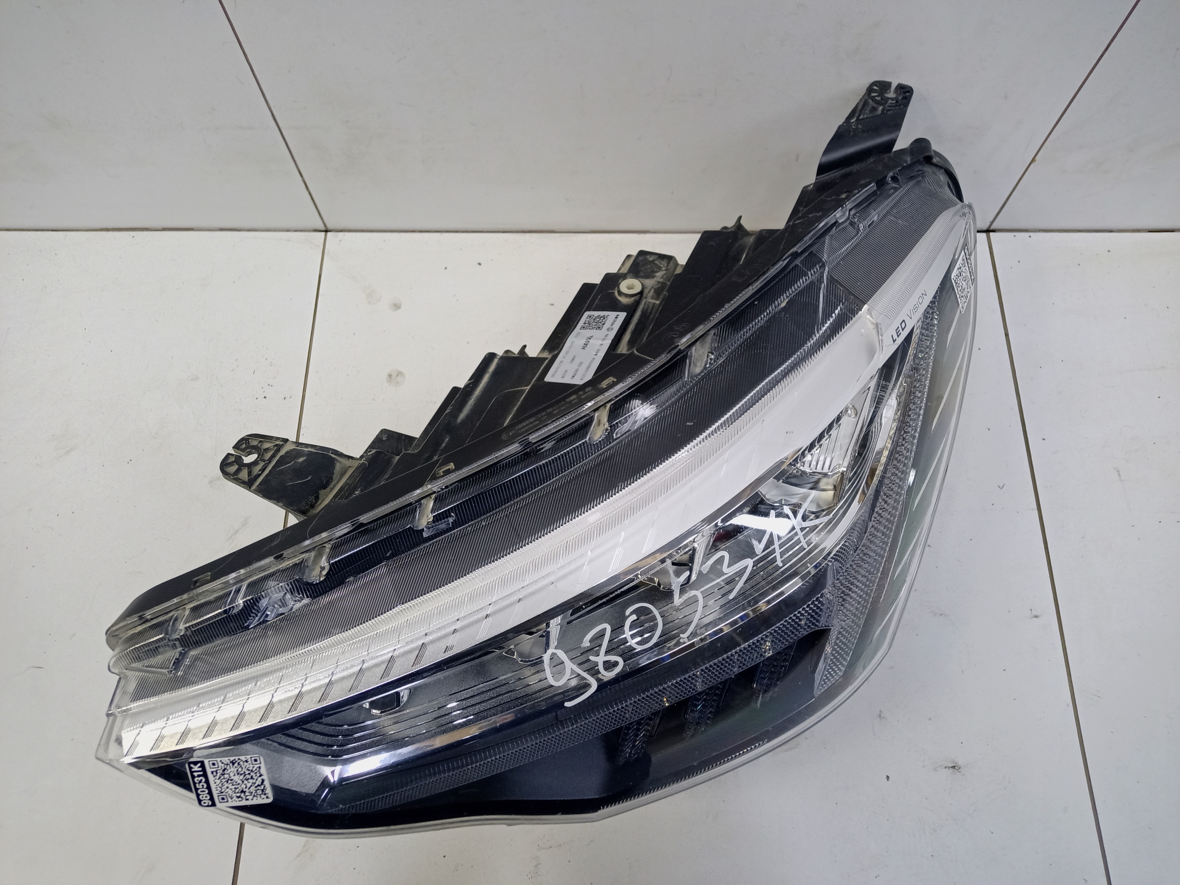 Фара передняя левая Haval Jolion LED