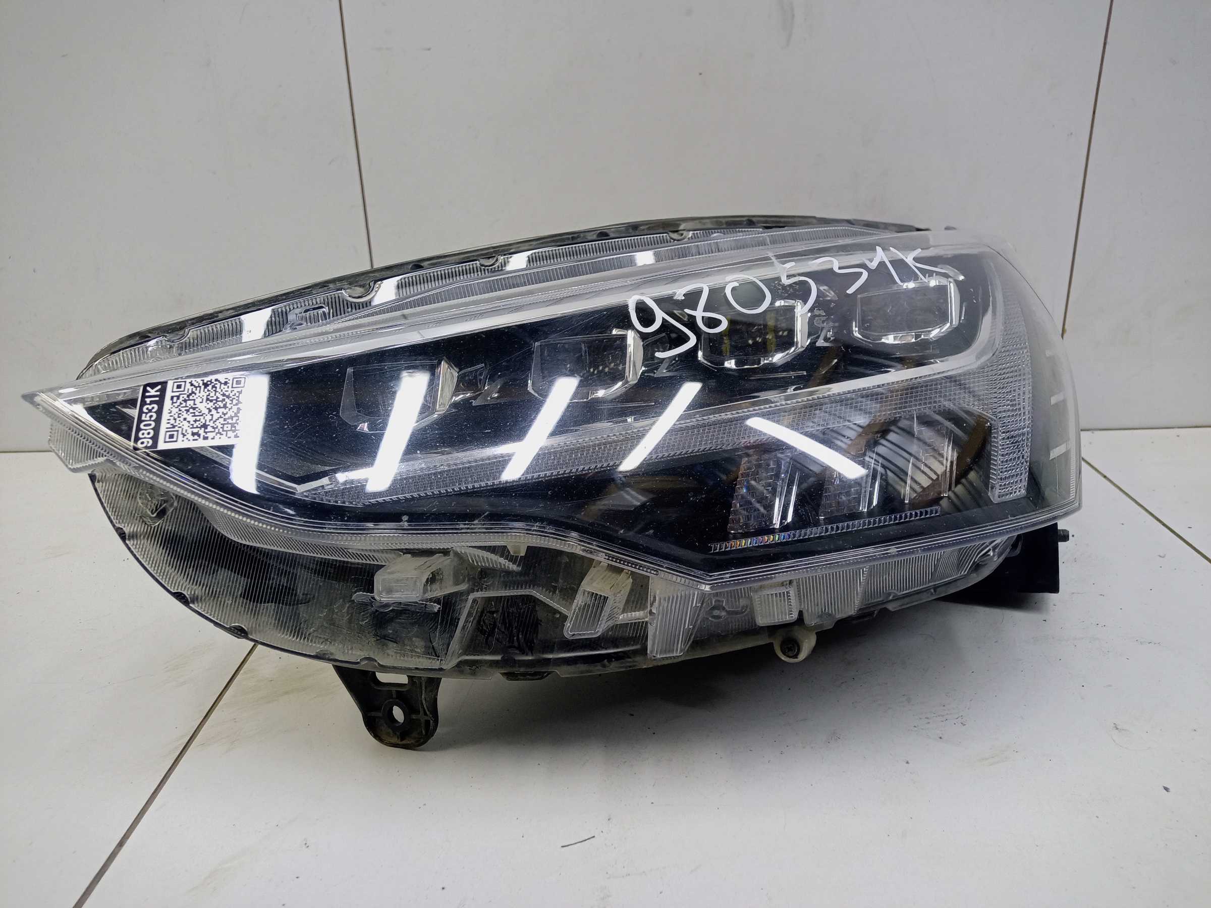 Фара передняя левая Haval Jolion LED