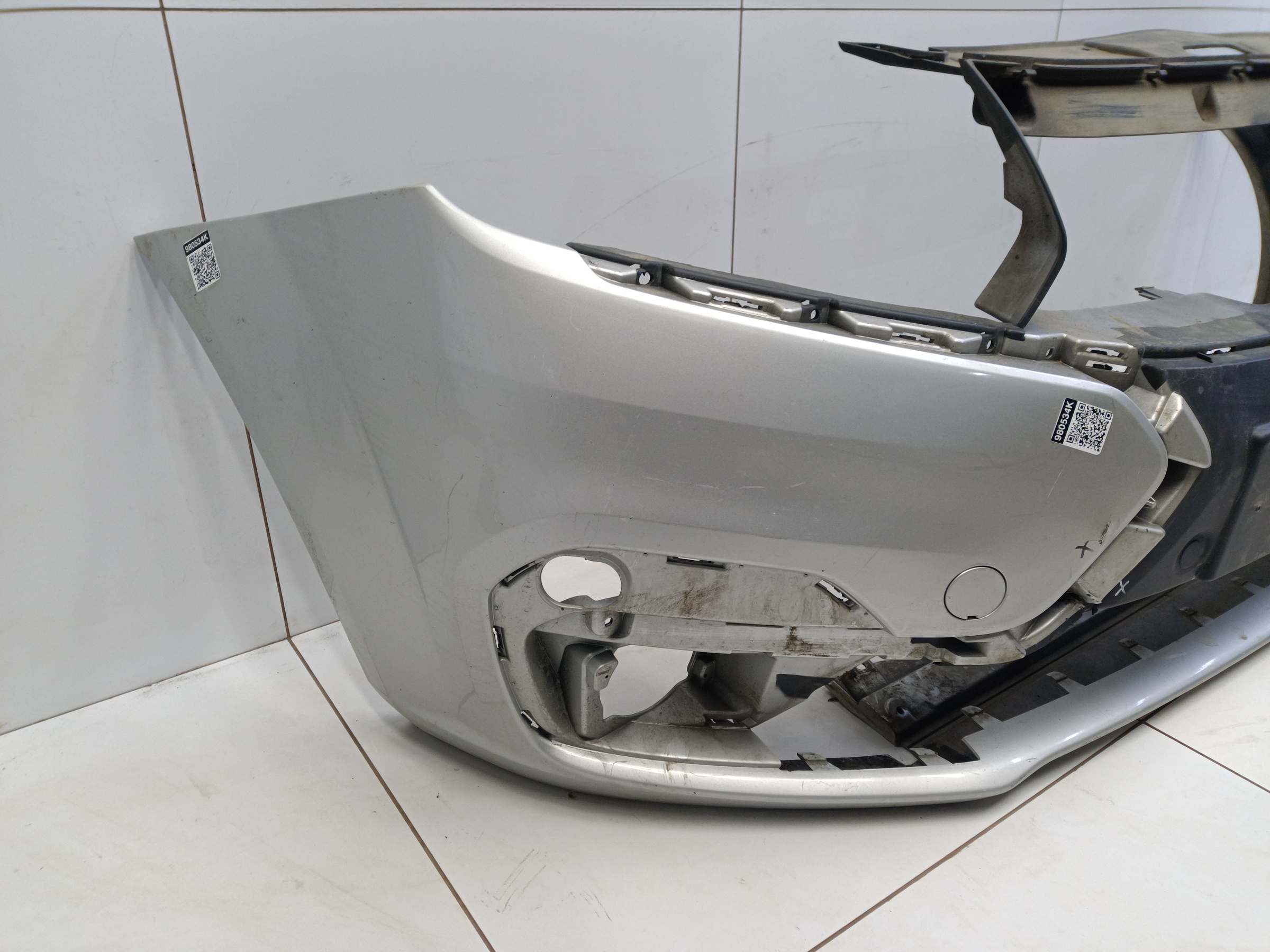 Бампер передний Lada Largus 1 Restail