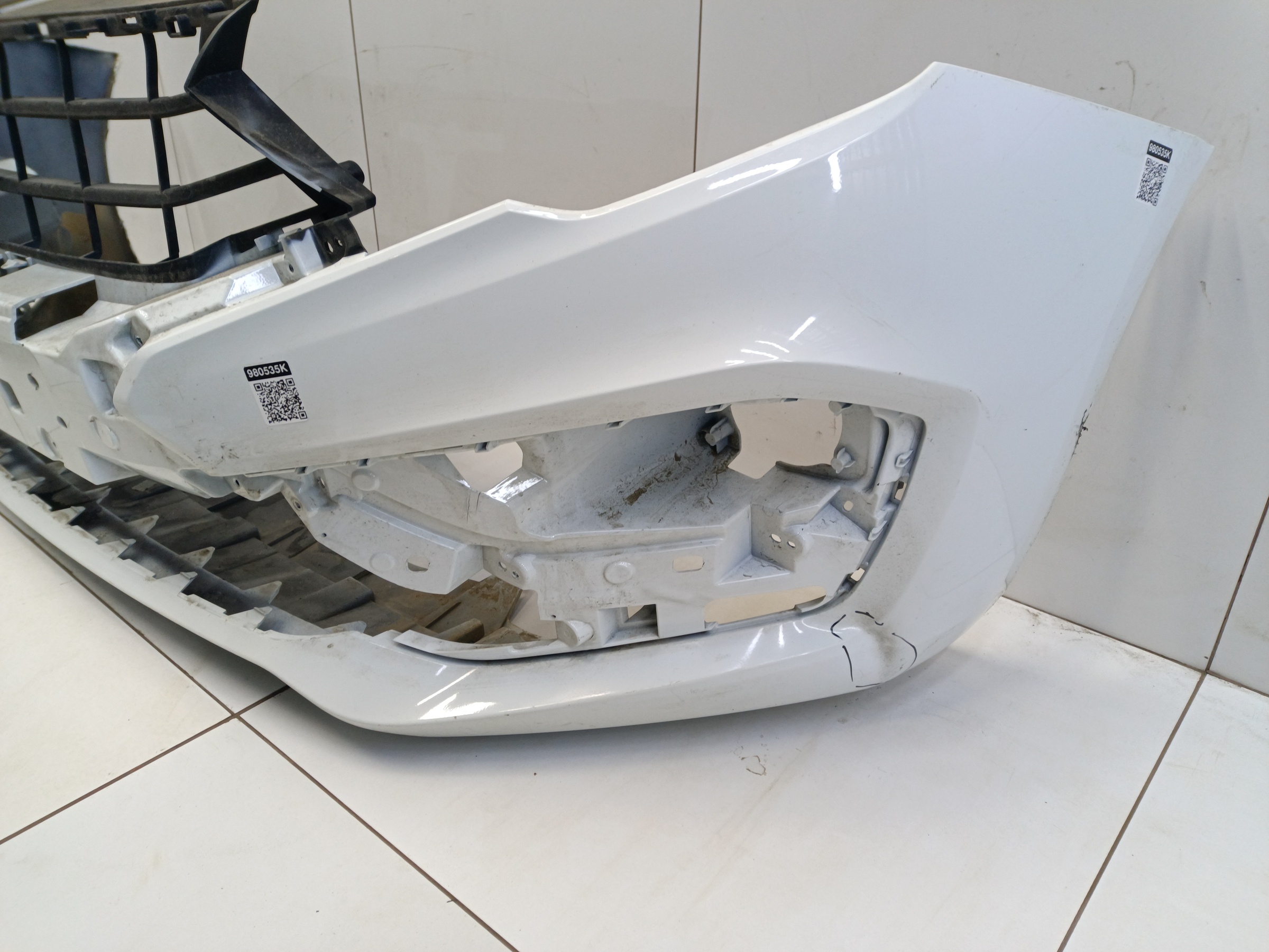 Бампер передний Lada Vesta 1 Restail