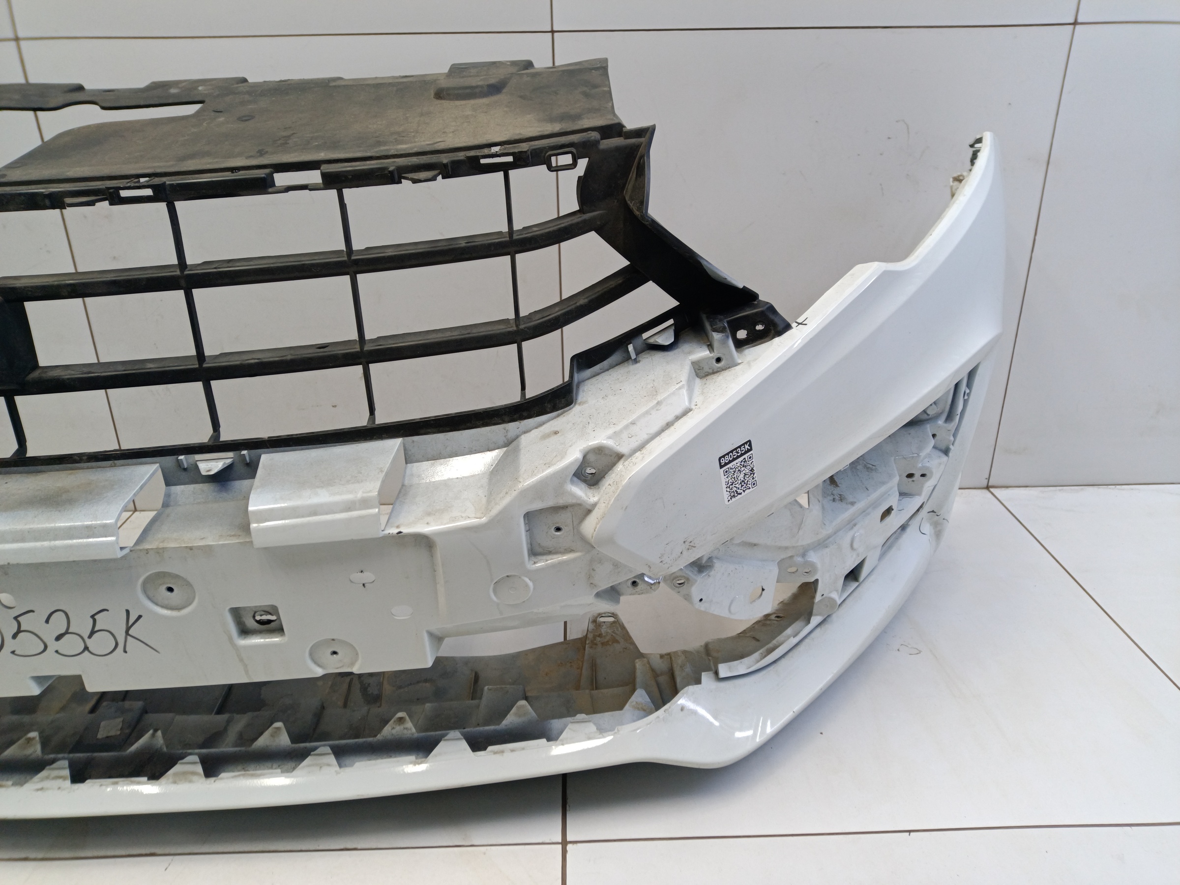 Бампер передний Lada Vesta 1 Restail