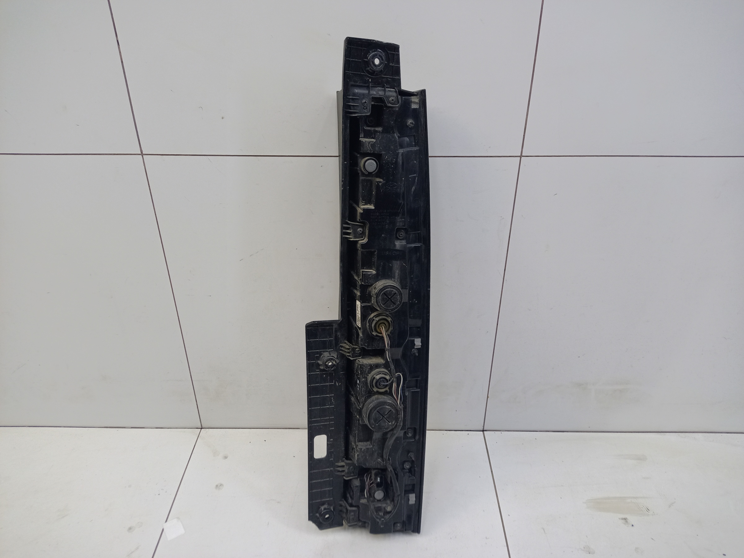 Фонарь задний левый Hyundai Staria LED