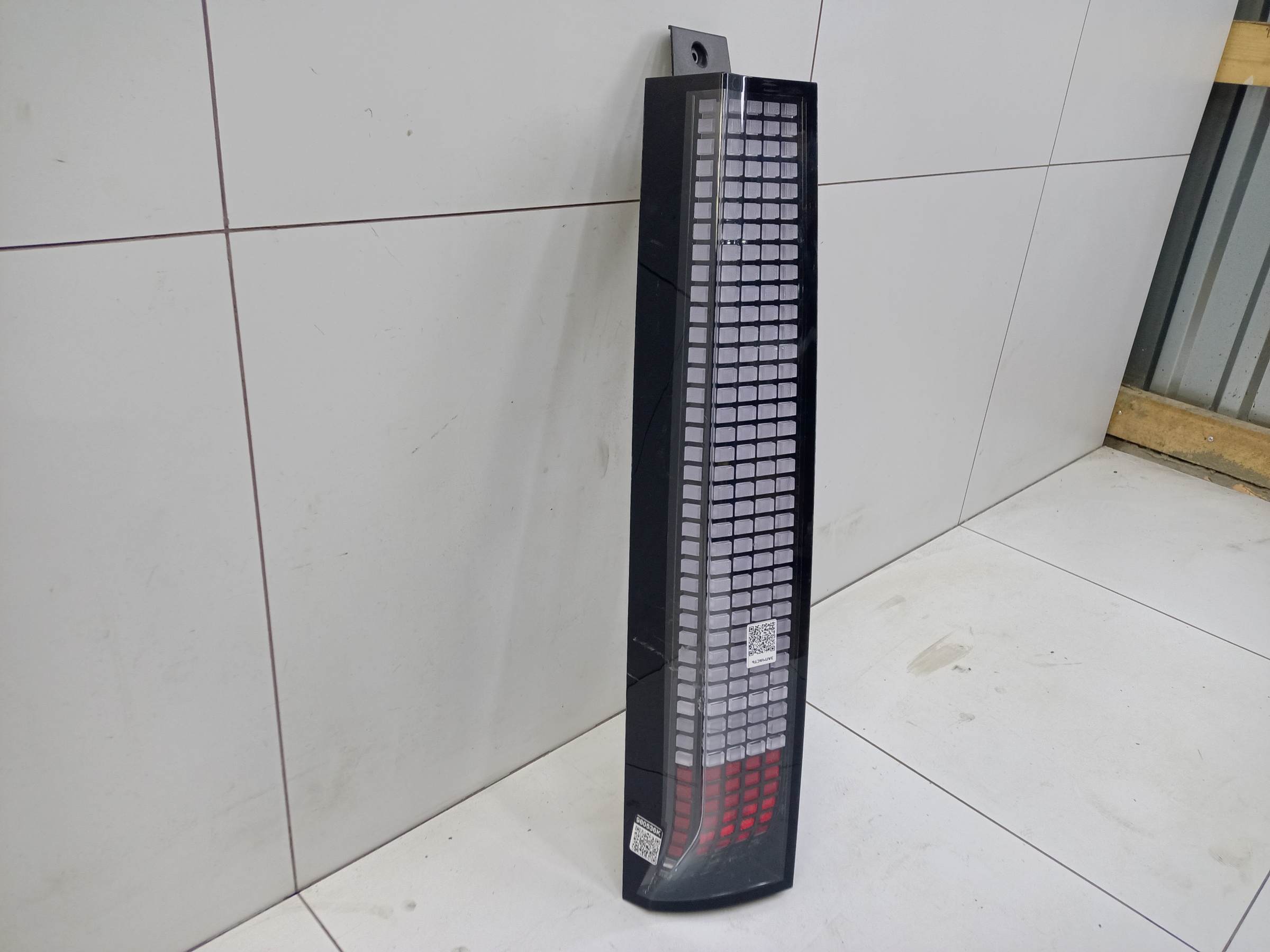 Фонарь задний левый Hyundai Staria LED