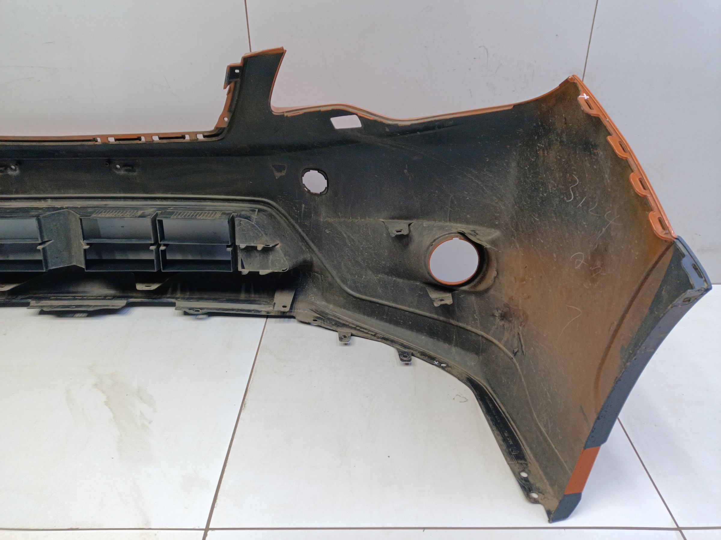 Бампер передний Subaru XV 1 Restail