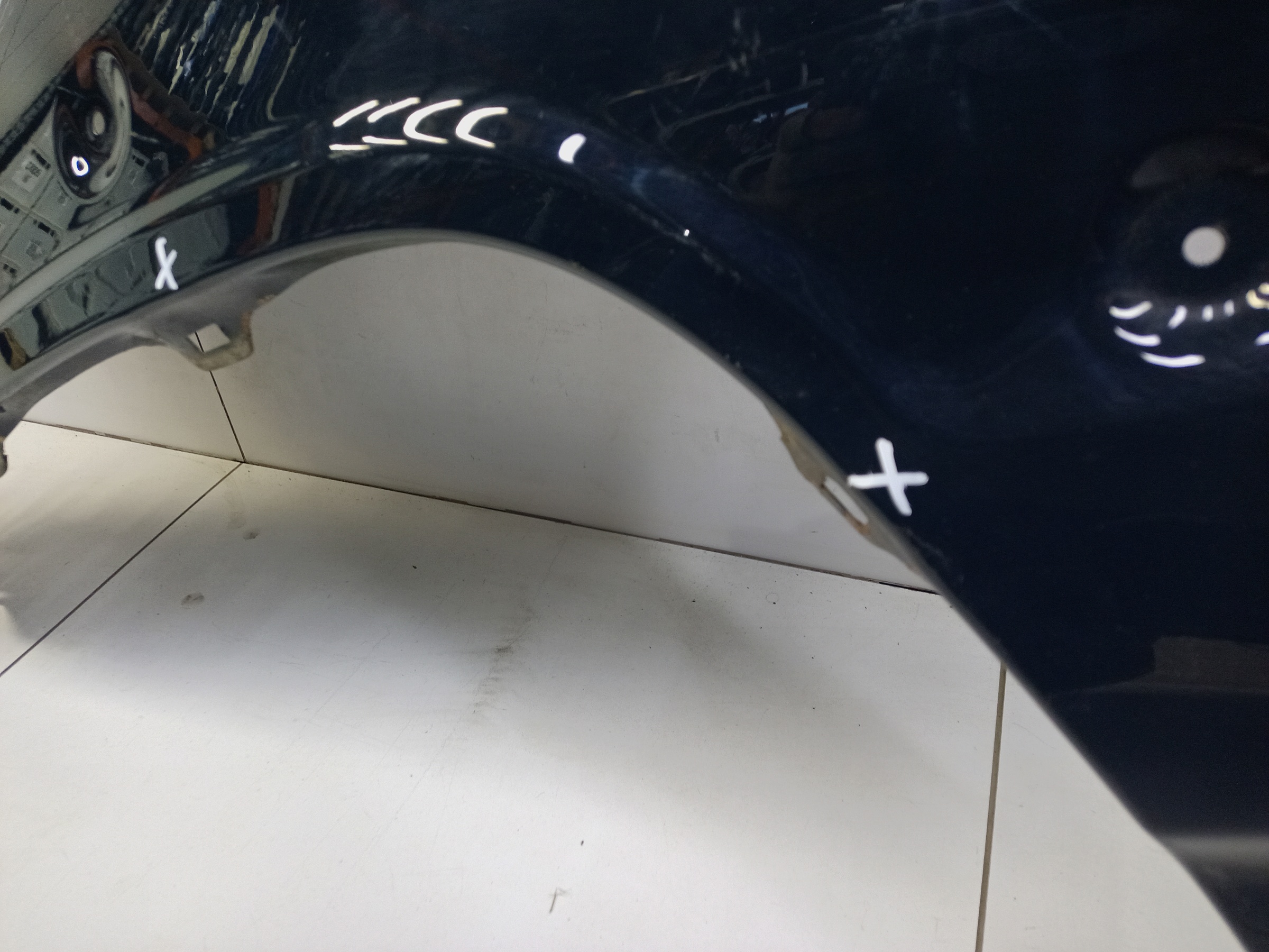 Крыло переднее левое Lada Niva Travel